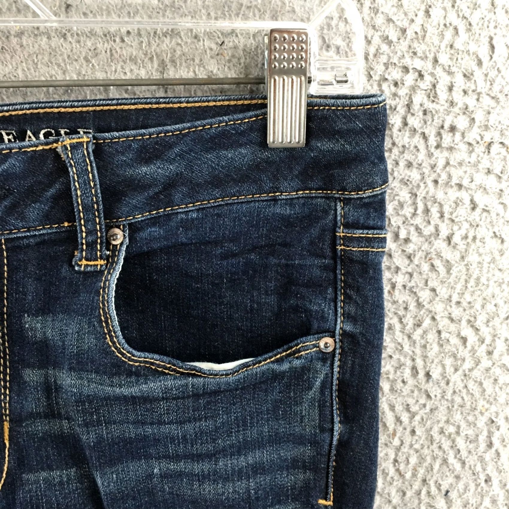 American Eagle Outfitters American Eagle Skinny Jeans Womens 6 Long Blue Dark Wash Denim Distressed Zip Size 28" / US 6 / IT 42 - 4 Thumbnail