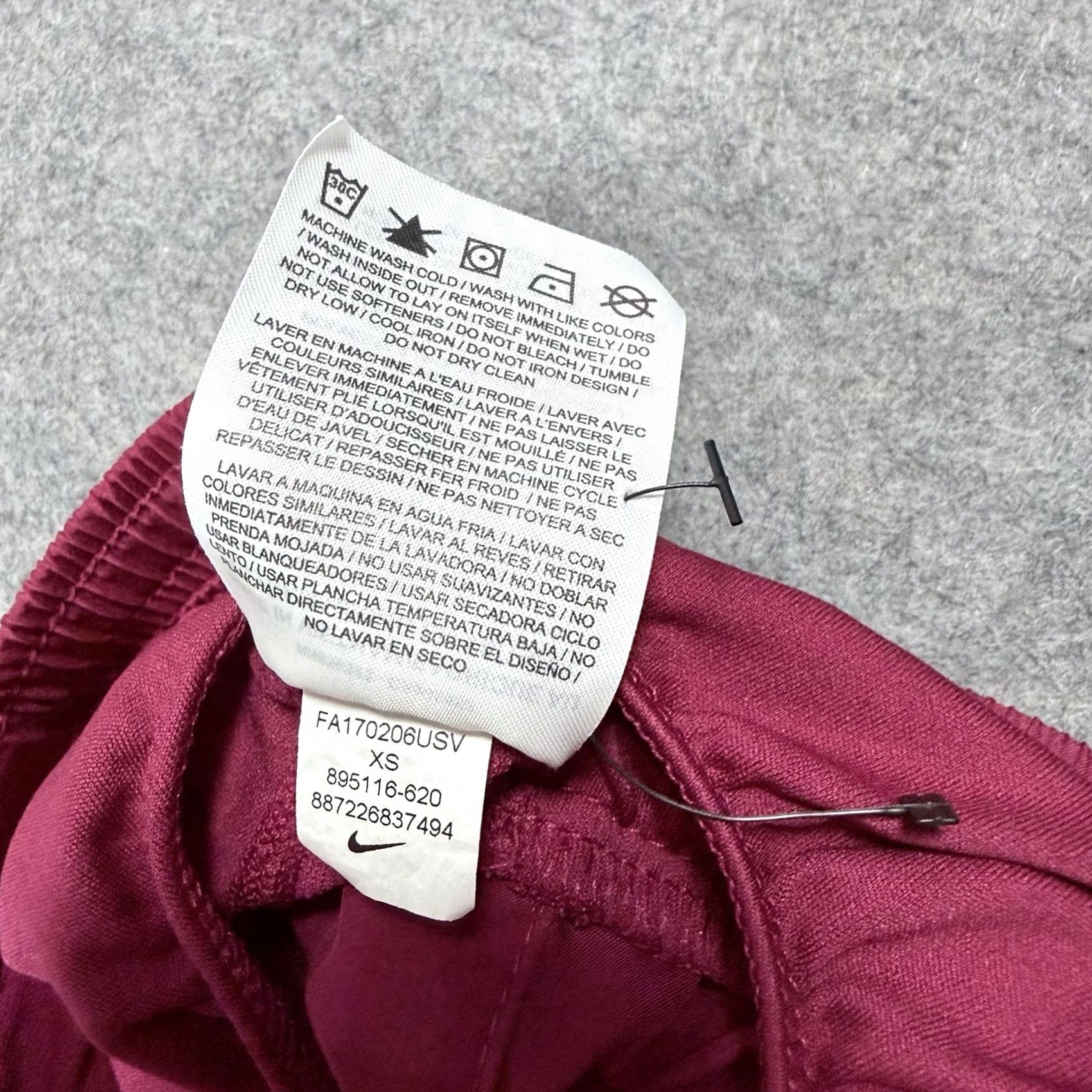 Nike Nike Dri-Fit Running Shorts Women's XS Magenta Red Color Logo Pockets Quick Dry 3.5 Inseam Athletic Summer Activewear Size 26" / US 2 / IT 38 - 6 Thumbnail