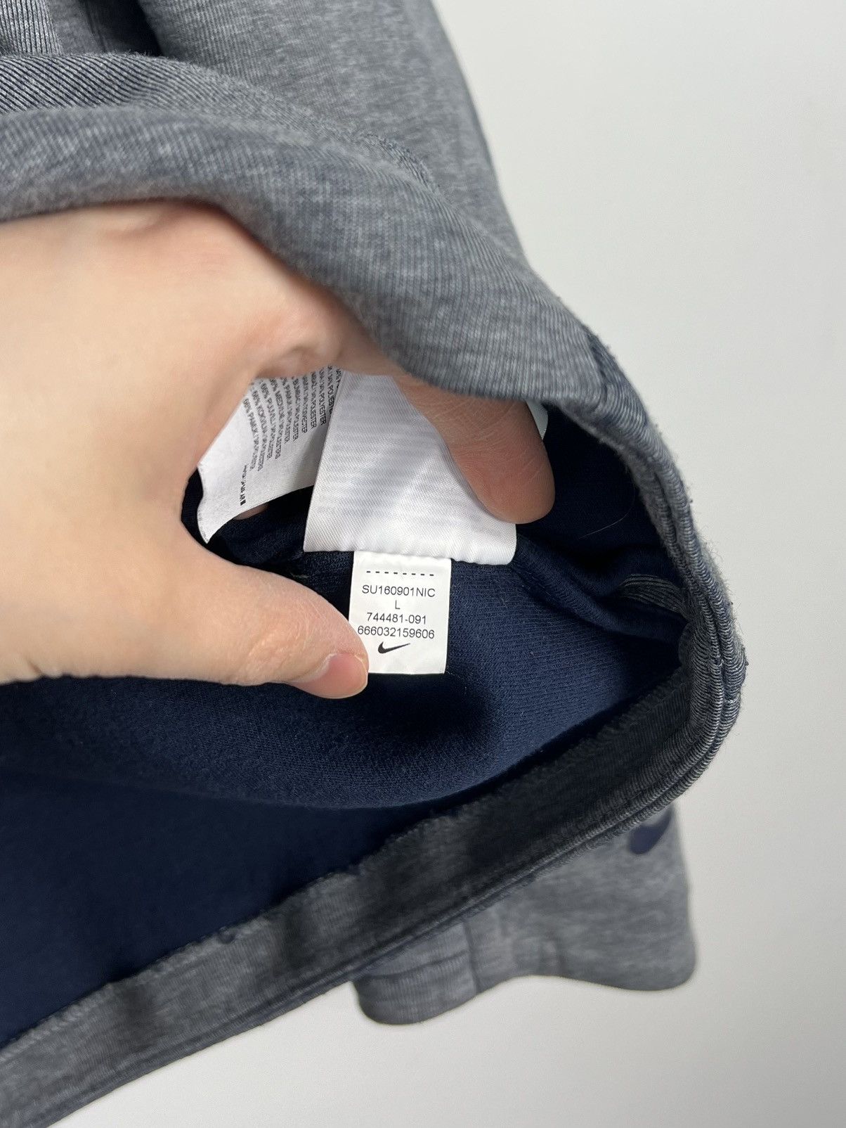 Nike Sweatshirt Nike Tech Fleece Zipped Logo Size US L / EU 52-54 / 3 - 4 Thumbnail