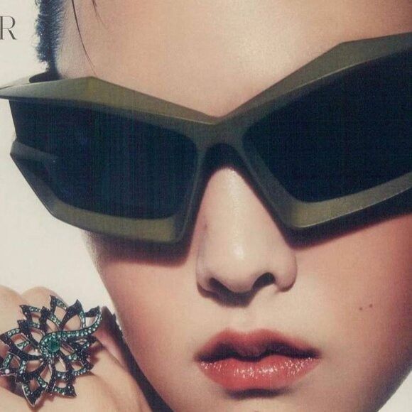 Givenchy 🕶️ New Givenchy GV40049I 97A Sunglasses - Matte Green Frame Size ONE SIZE - 3 Thumbnail