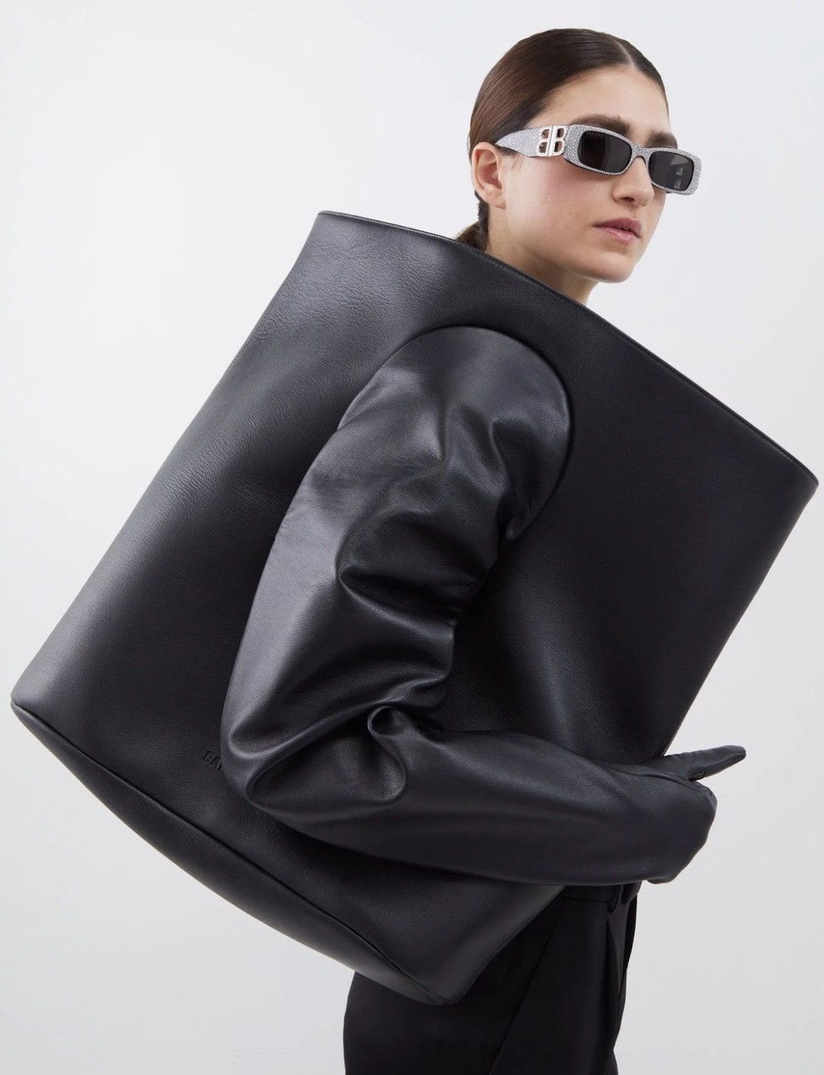 Balenciaga Super Rare Balenciaga SS23 Runway Large Glove Leather Bag Size ONE SIZE - 12 Thumbnail