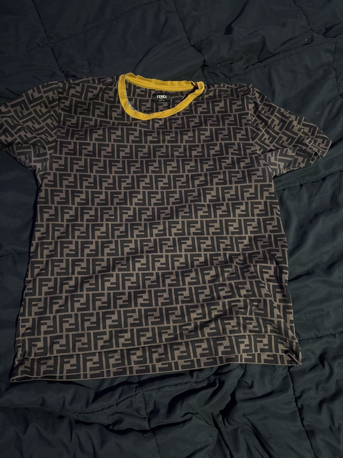 Fendi All Over Ff Fendi T-Shit / Tee Size US S / EU 44-46 / 1 - 3 Thumbnail