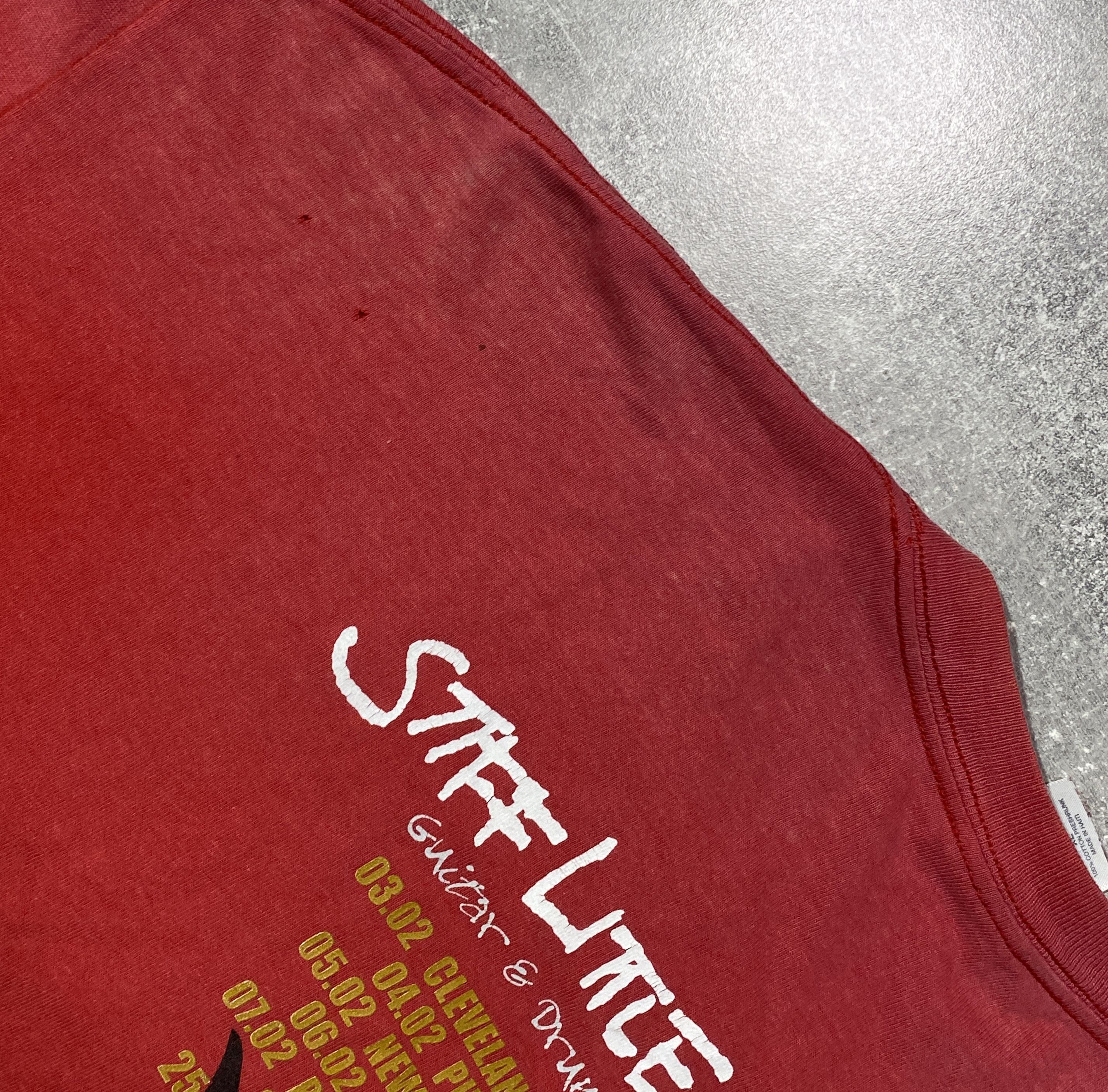 Vintage Vintage 2004 Stiff Litlle Fingers Tour T-Shirt Size US XL / EU 56 / 4 - 9 Thumbnail