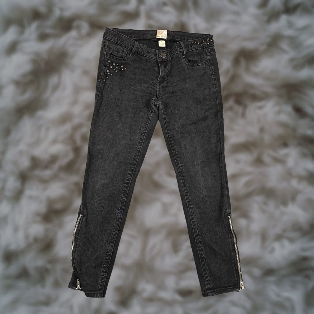 Vintage VINTAGE Arden B Jeans Womens 10 Black Charcoal Skinny Studded Ankle Zip Y2K Pants Womens Jeans Size 32" / US 10 / IT 46 - 1 Thumbnail