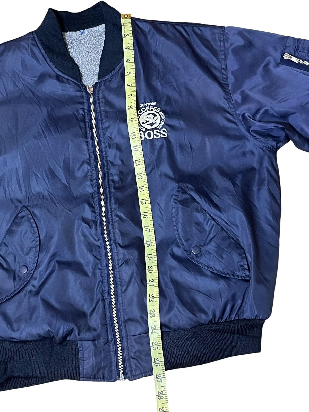 Japanese Brand Vintage SUNTORY BOSS COFFE reversible ma-1 bomber jackets Size US L / EU 52-54 / 3 - 18 Thumbnail