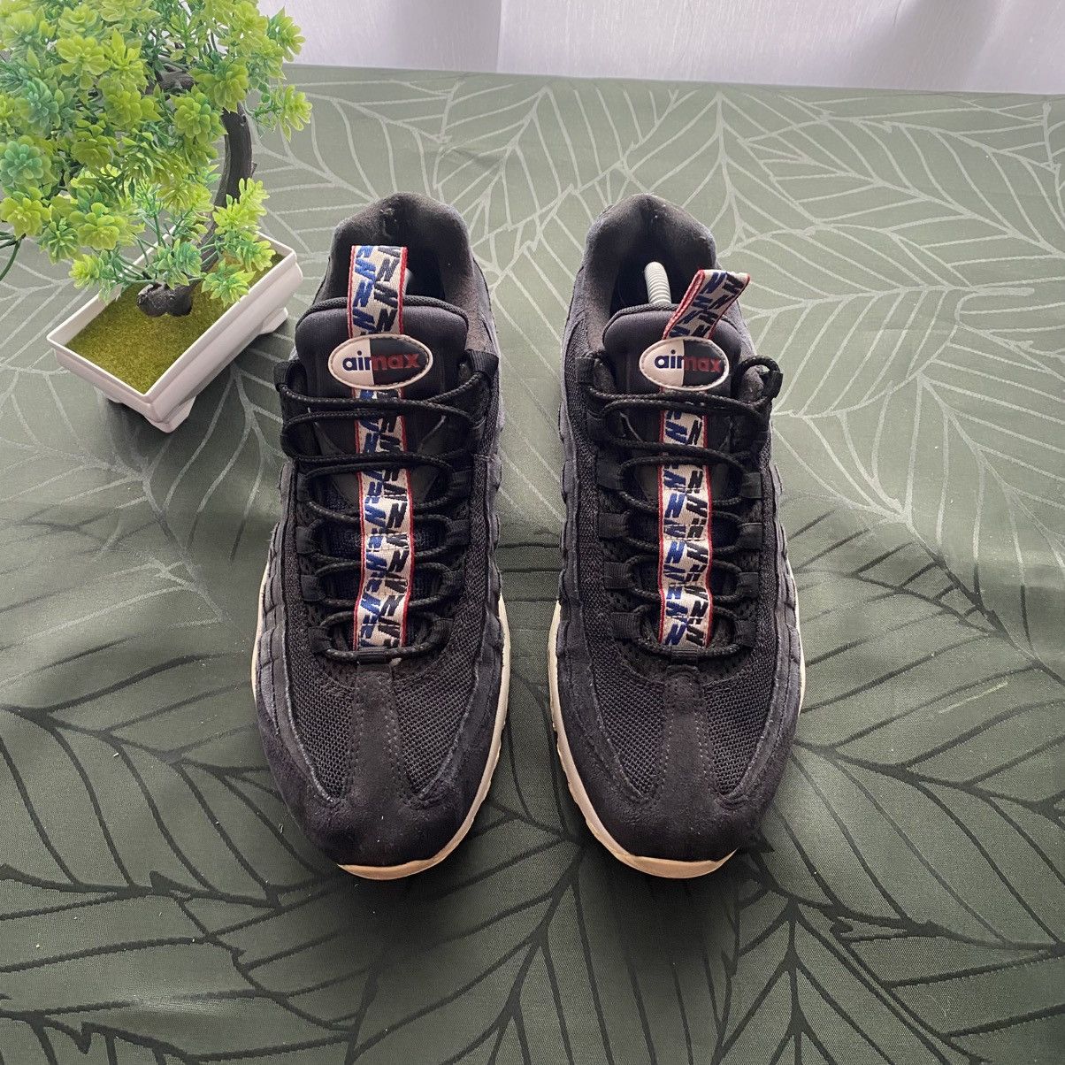 Nike Nike Air Max 95 Black Size UK 9 Size US 9 / EU 42 - 8 Thumbnail