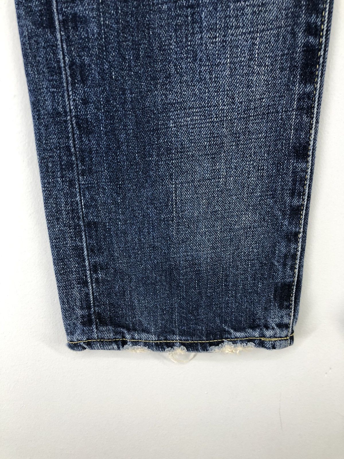 Japanese Brand Rodeo Crowns Low Rise Distressed Faded Blue Jeans Size 28" / US 6 / IT 42 - 12 Thumbnail