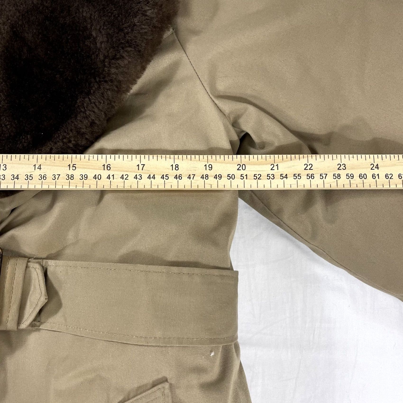 Vintage VINTAGE L.L. Bean Down Mainer Jacket Parka Belted 18 Beige Womens 80s USA Size XXL / US 16-18 / IT 52-54 - 5 Thumbnail