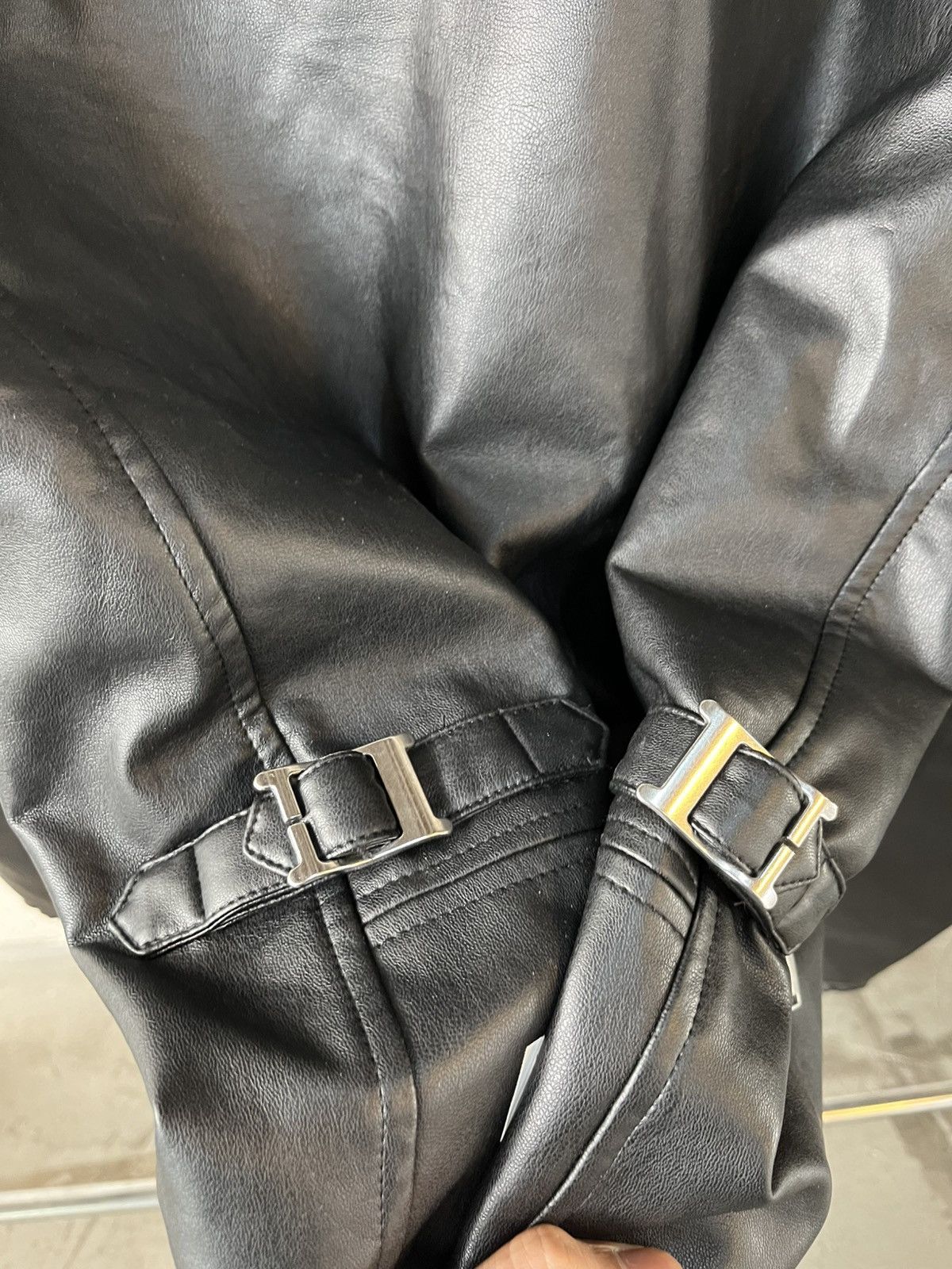 GU × Undercover RARE‼️GU X Undercover “Eliminate The Noise” Leather Jackets Size US M / EU 48-50 / 2 - 4 Thumbnail