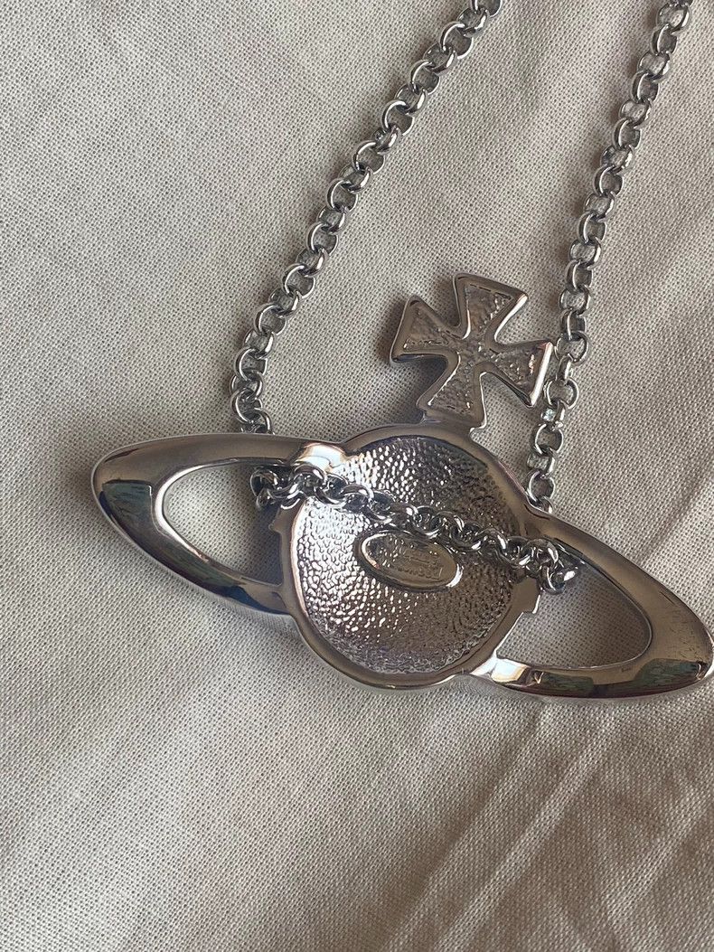 Vivienne Westwood Vivienne Westwood Large Saturn Diamond-studded Necklace Size ONE SIZE - 6 Thumbnail