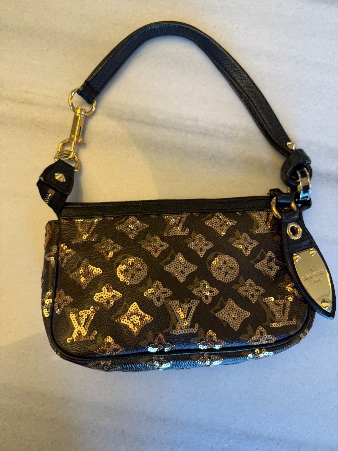 Louis Vuitton Louis Vuitton eclipse pochette accessories y2k Size ONE SIZE - 1 Thumbnail