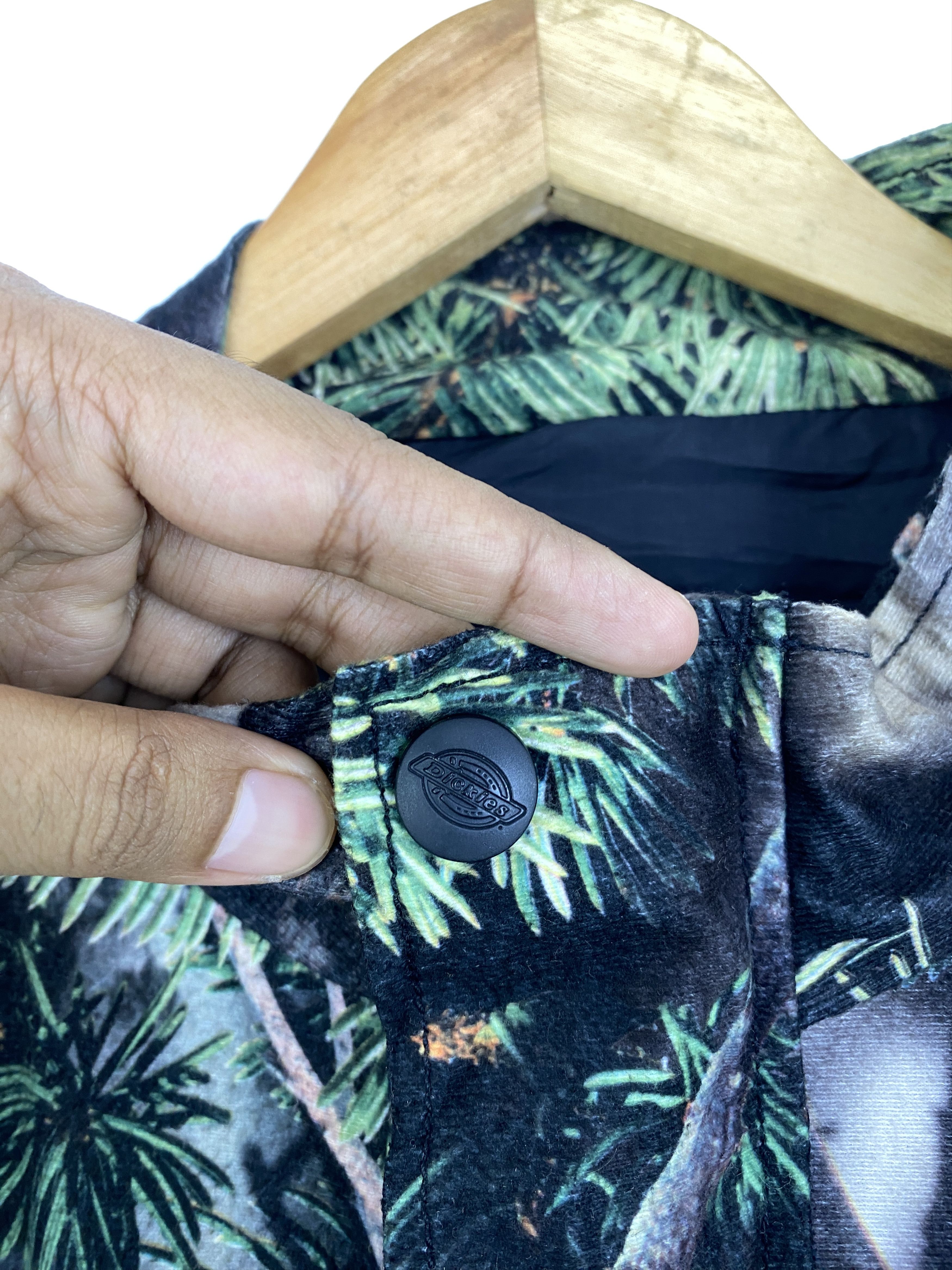 Dickies Vintage Dickies Realtree Camo Jacket JA0186 Size US XL / EU 56 / 4 - 10 Thumbnail