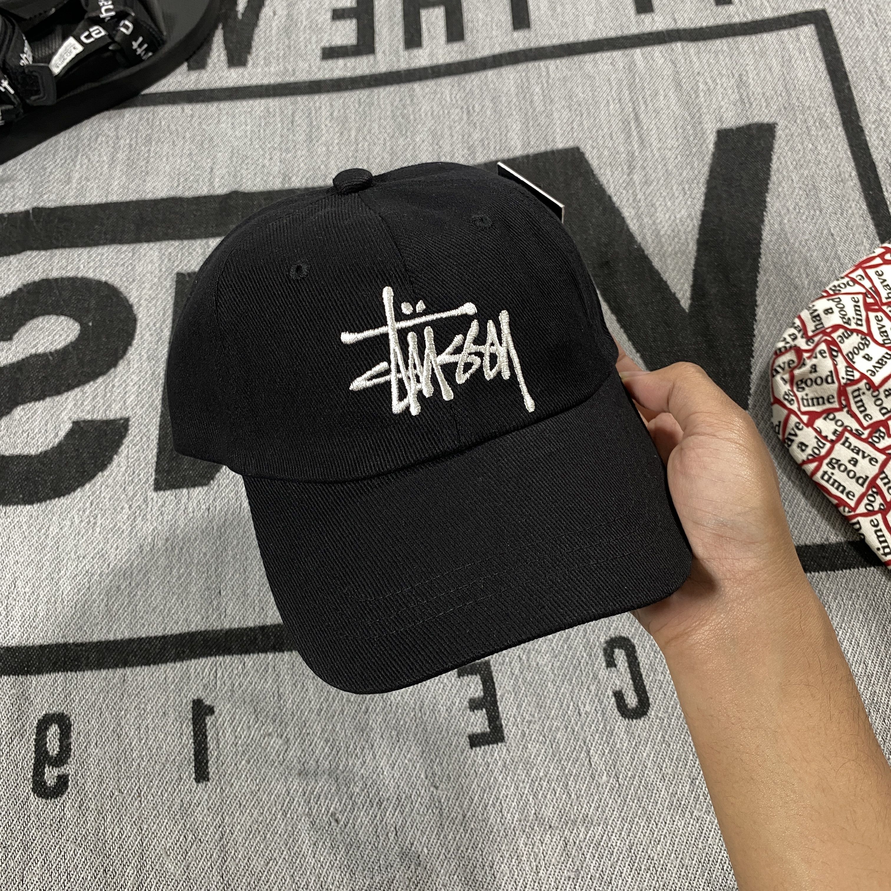 Stussy Stüssy Helvetica Logo Cadet Cap Black | Grailed