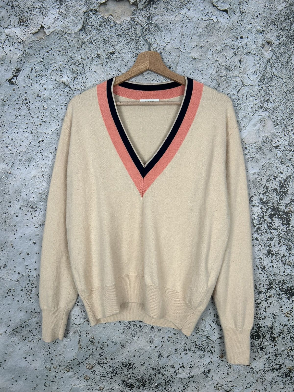 Sandro Sandro Paris Luxury V-neck Sweater Knit Designer Rare Size US M / EU 48-50 / 2 - 1 Thumbnail