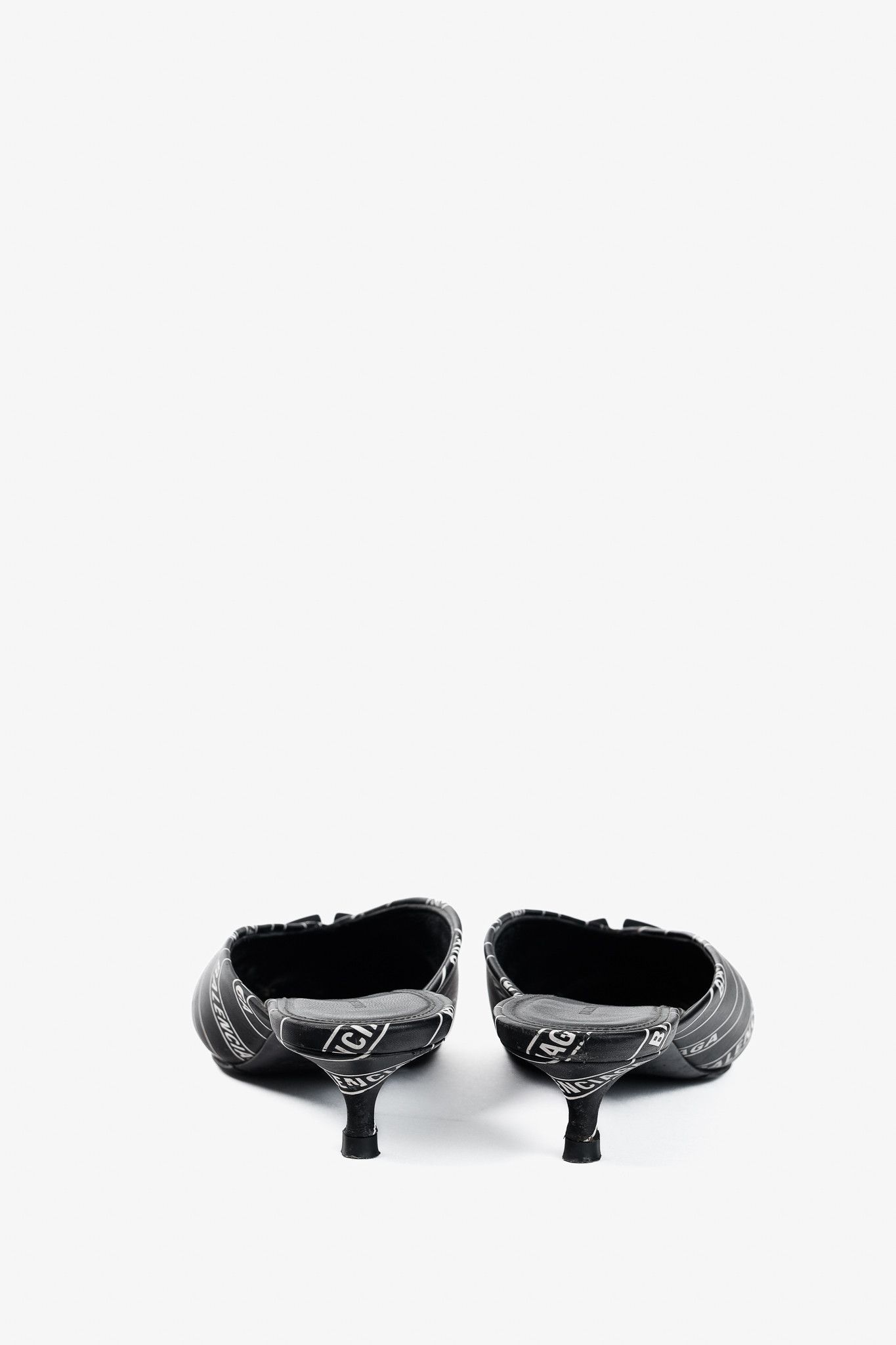 Balenciaga Balenciaga Black & White Logo-Printed BB Knife Mules Size US 6.5 / IT 36.5 - 4 Thumbnail