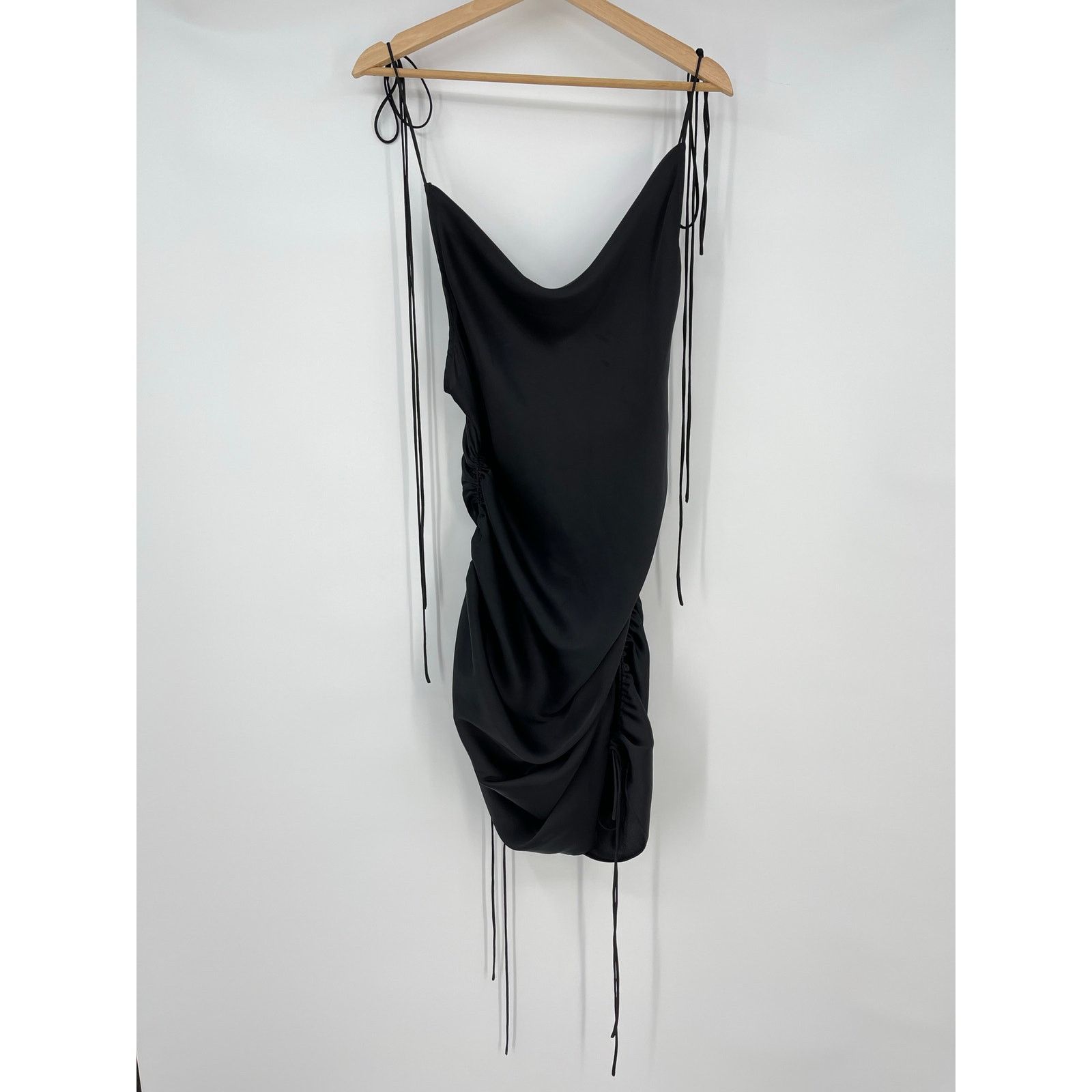 Orseund Iris Orseund Iris | Drawstring Dress in Black Ruched Mini Dress S Size S / US 4 / IT 40 - 4 Thumbnail