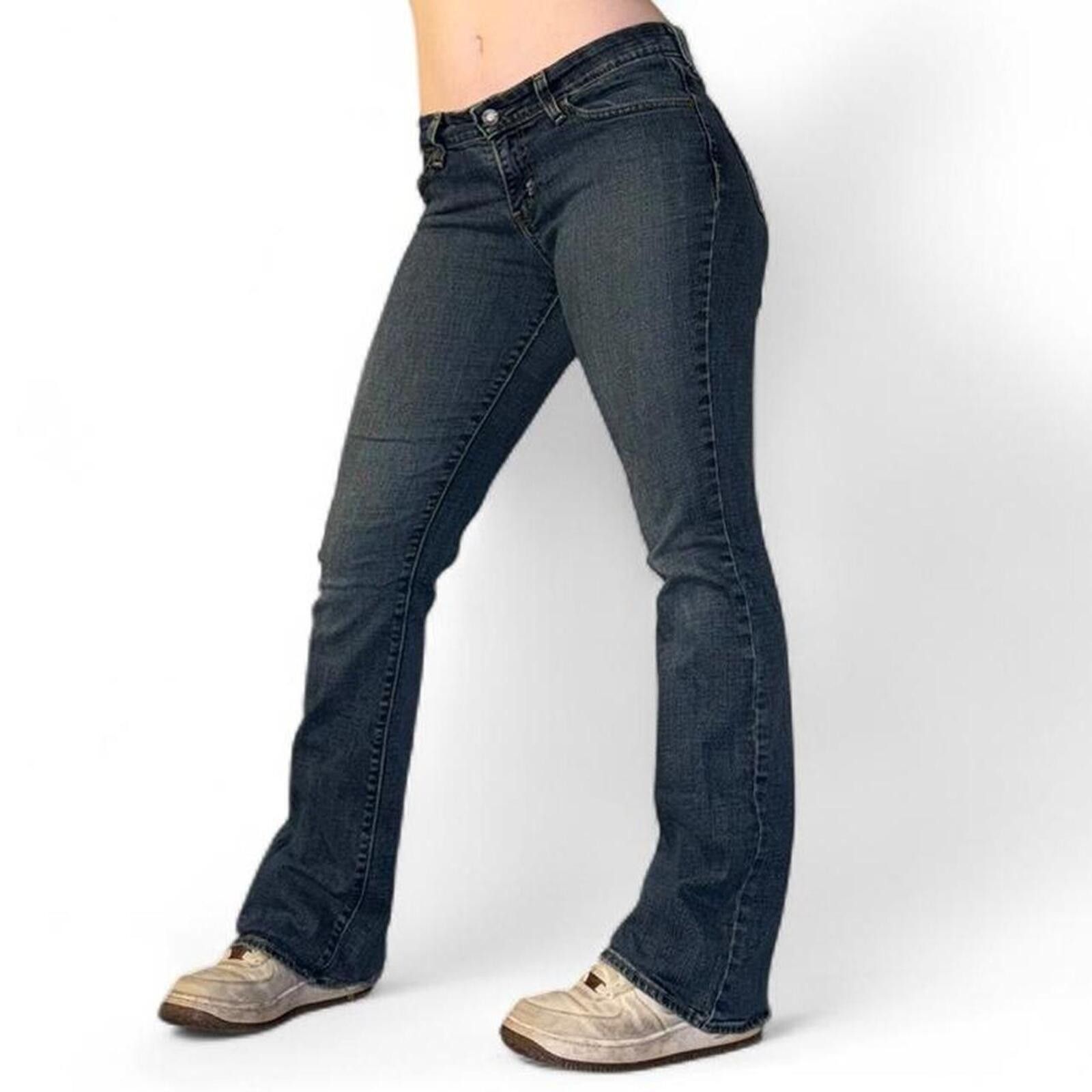Levi's Vintage Y2K Levi low-rise dark wash bootcut jeans 💙 Size 30" / US 8 / IT 44 - 1 Thumbnail