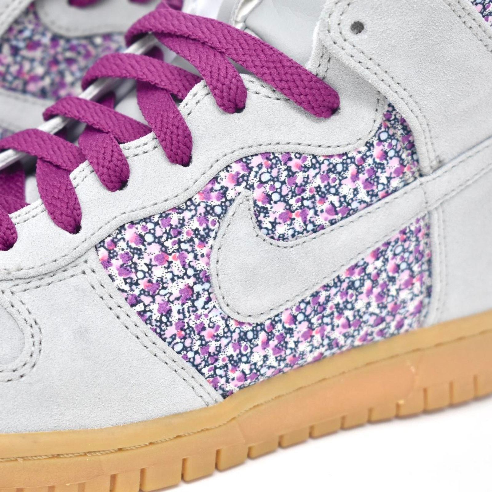 Nike 2008 Nike Dunk High “Logan Berry Floral” Size US 7 / IT 37 - 4 Thumbnail