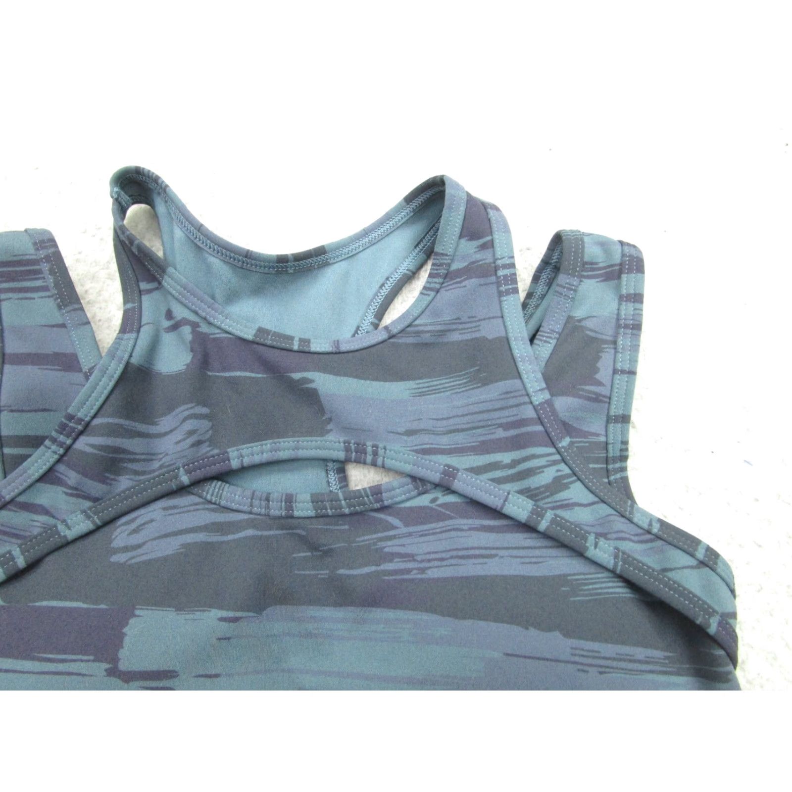 Vintage Alphalete Sports Bra Women XS Blue Padded High Support Wireless Camouflage Size ONE SIZE - 2 Thumbnail