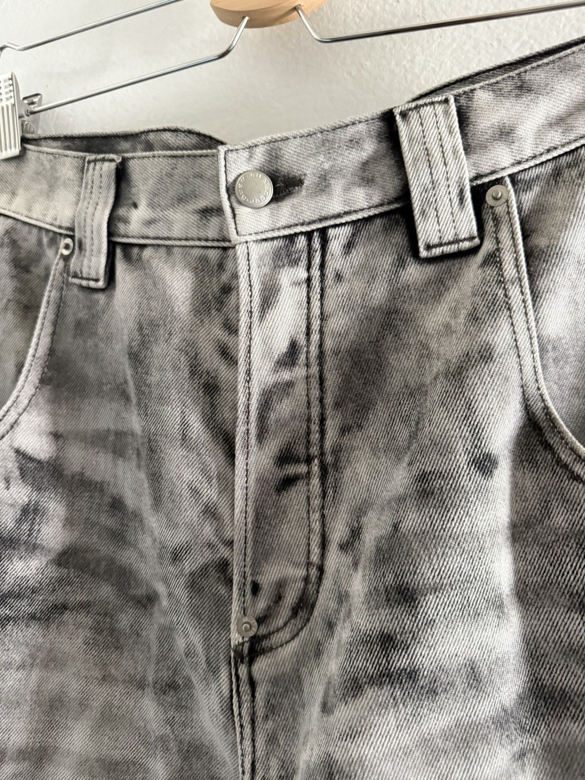 Alexander Wang Alexander Wang Leather Dye Denim Cargo Jean Pants Balenciaga Size US 36 / EU 52 - 16 Thumbnail