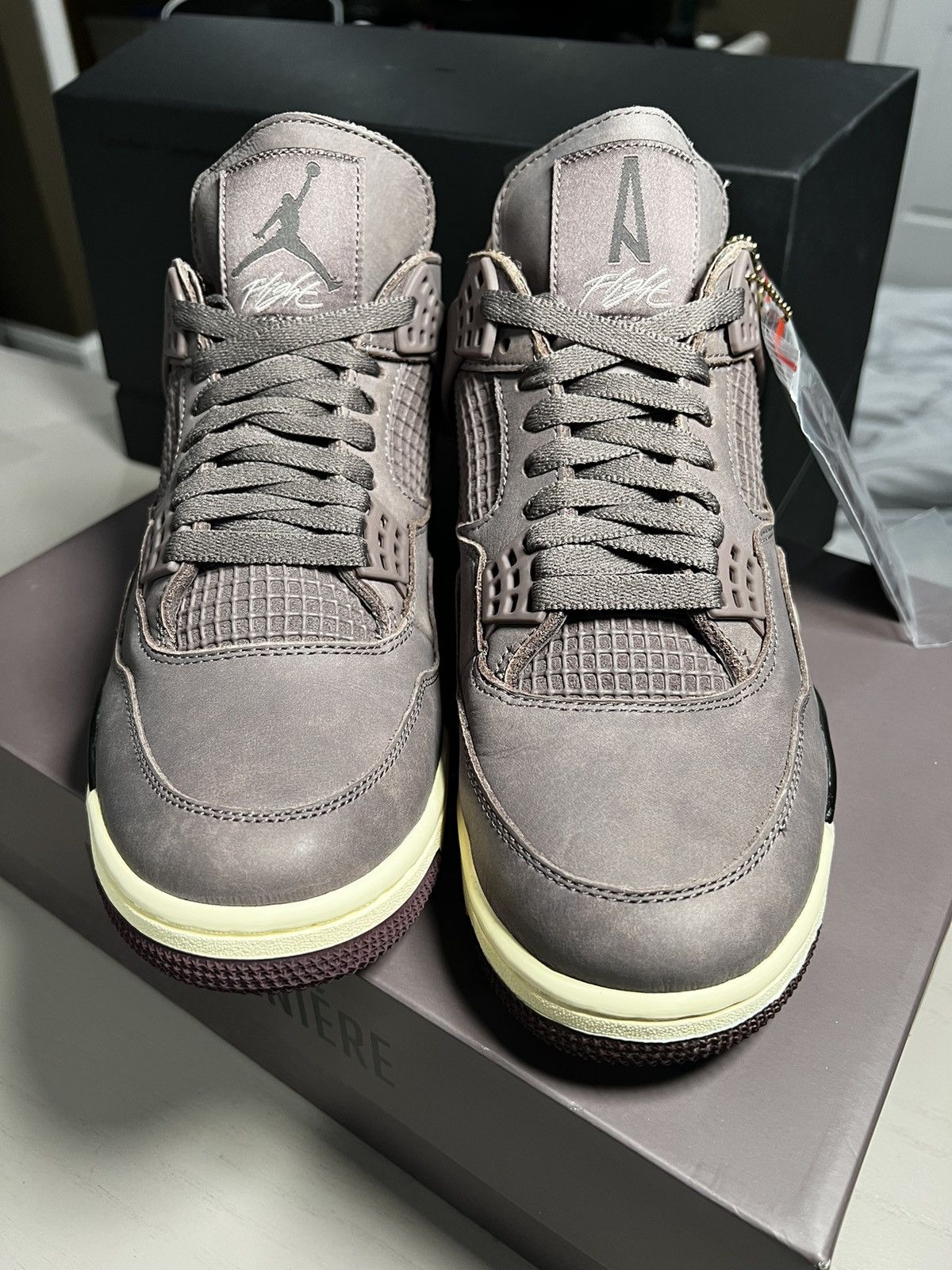 A Ma Maniere × Jordan Brand Jordan 4 A MA MANIERE Size US 9 / EU 42 - 3 Thumbnail