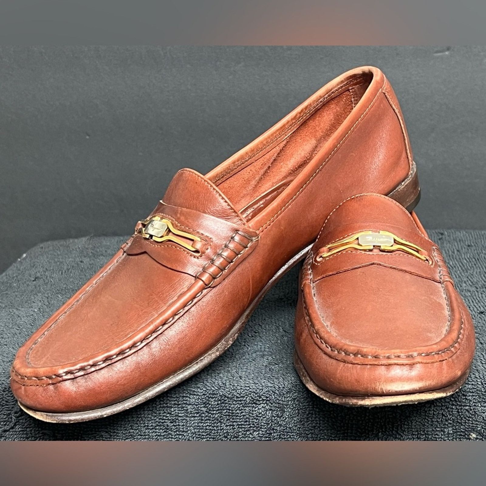Salvatore Ferragamo Salvatore Ferragamo Silver Gold Gancini Bit loafers 8.5 D Size US 8.5 / EU 41-42 - 9 Thumbnail