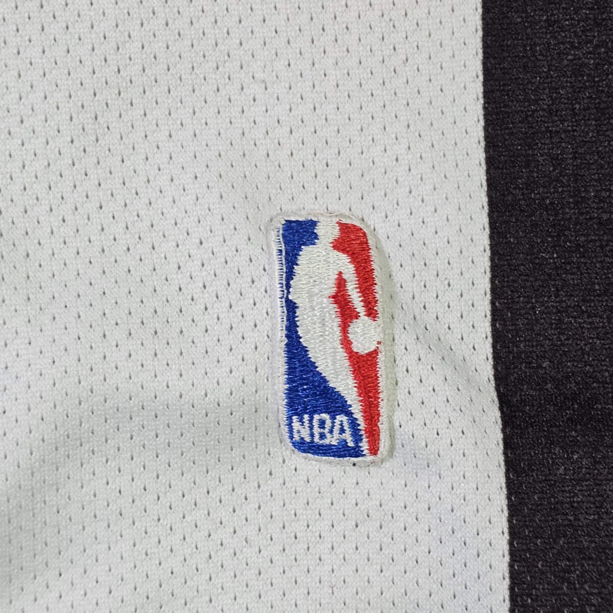 Champion × NBA × Vintage Portland Trail Blazers Vintage 90s Basketball Shorts Size US 40 / EU 56 - 5 Thumbnail