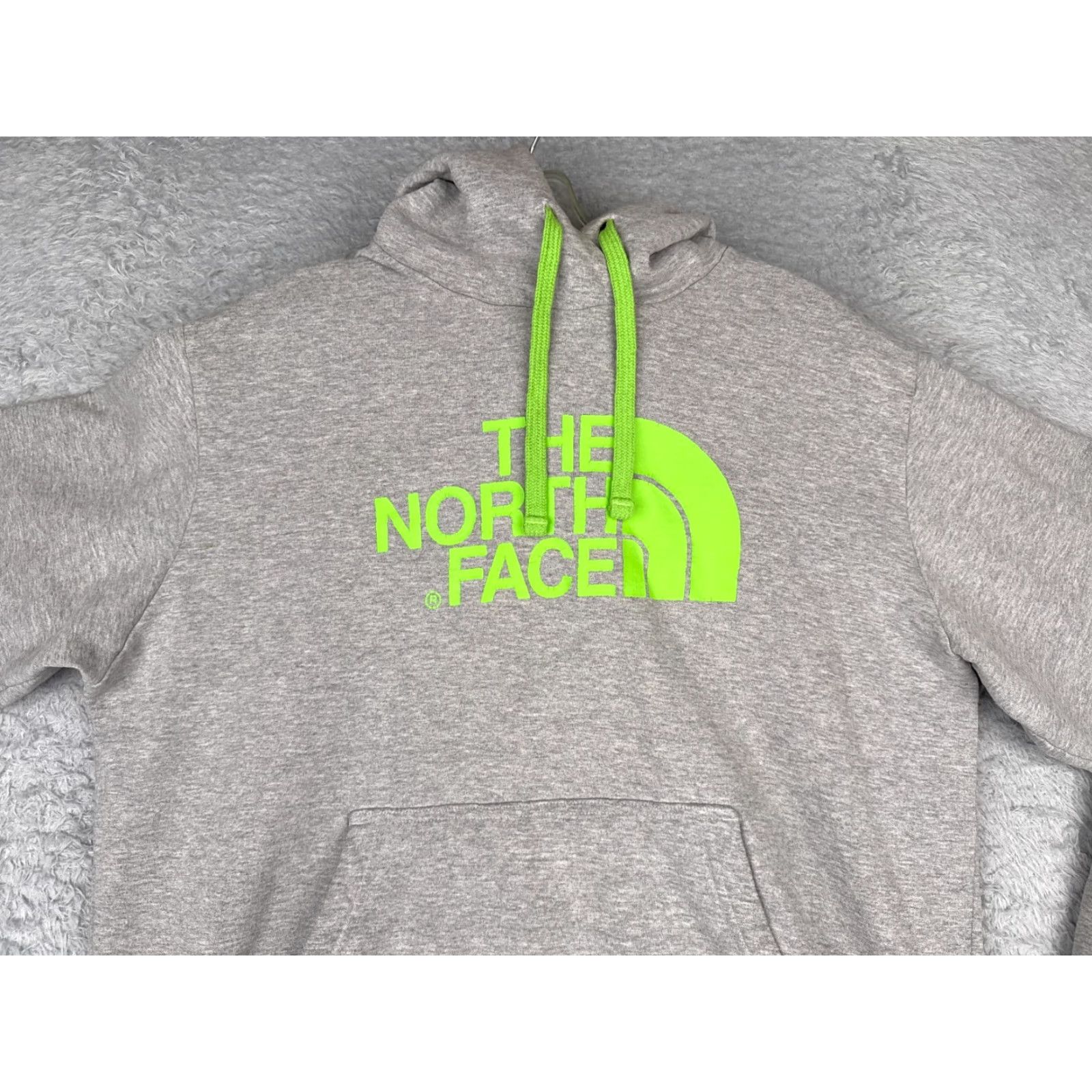 The North Face The North Face Hoodie Men L Gray Cotton Blend Jersey Logo Pullover Lightweight Sports Classic Mens Size US L / EU 52-54 / 3 - 4 Thumbnail