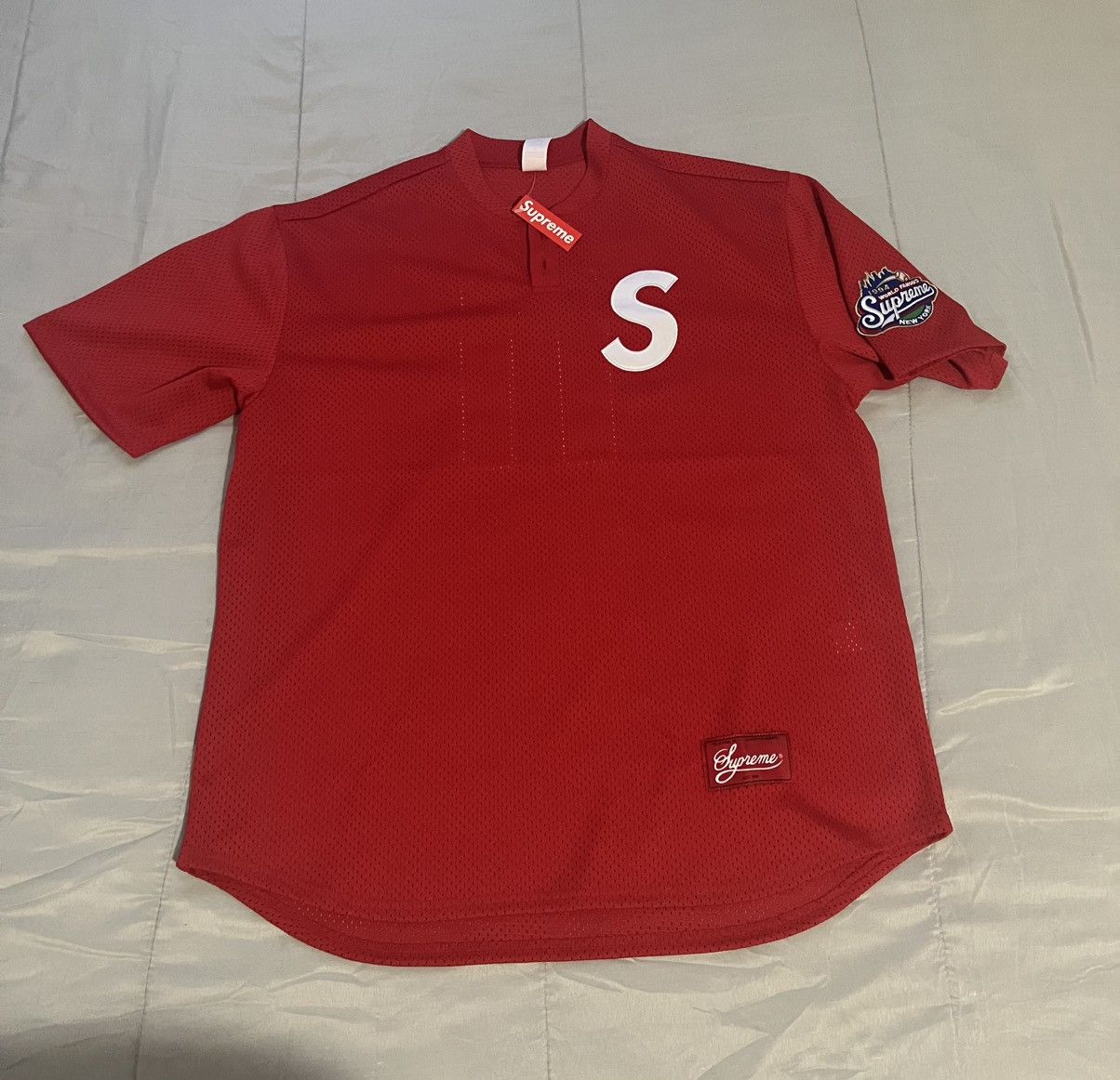 ウェア Supreme Ducati Soccer Jersey Red M Supreme Supreme Ducati Soccer Jersey Red Size M Medium Brand