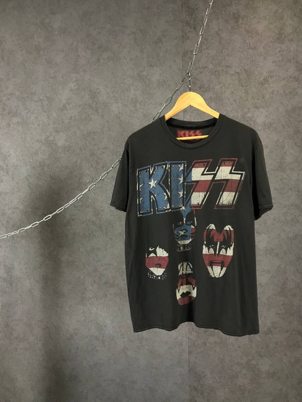Band Tees Kiss 2011 rock band tee Size US L / EU 52-54 / 3 - 1 Thumbnail