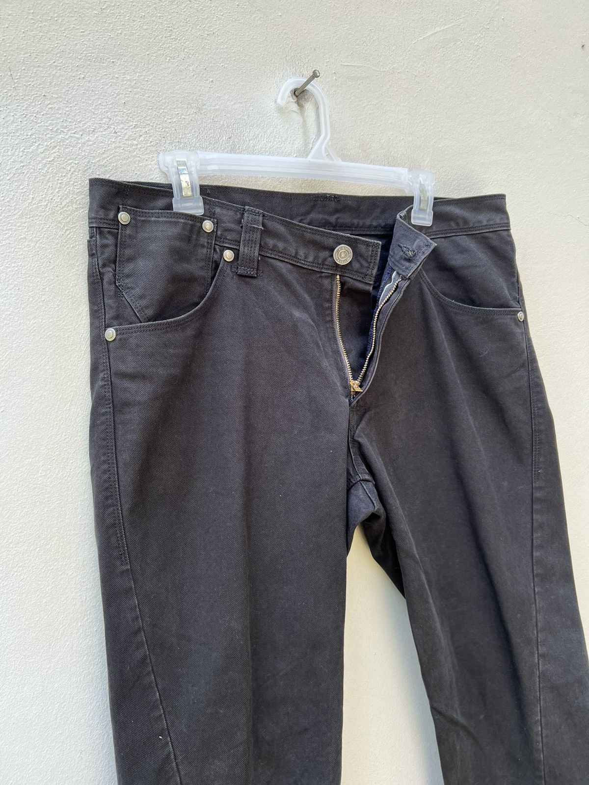 Levi's Vintage 2004 Levi’s Engineered Super Black Denim Jeans Size US 34 / EU 50 - 8 Thumbnail