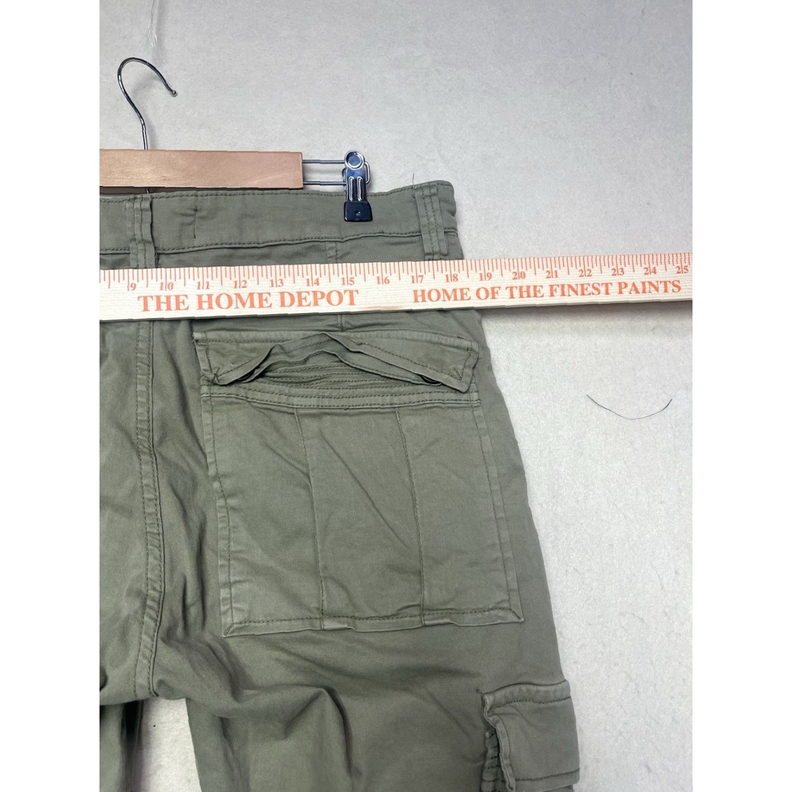 Jordan Craig Jordan Craig Aaron Cargo Stretch Pant Men Size 36 X 34 Green Tan Cargo Pockets Utility Tapered Straight Pants Regular Inseam 34 inches Pants Size US 36 / EU 52 - 3 Thumbnail