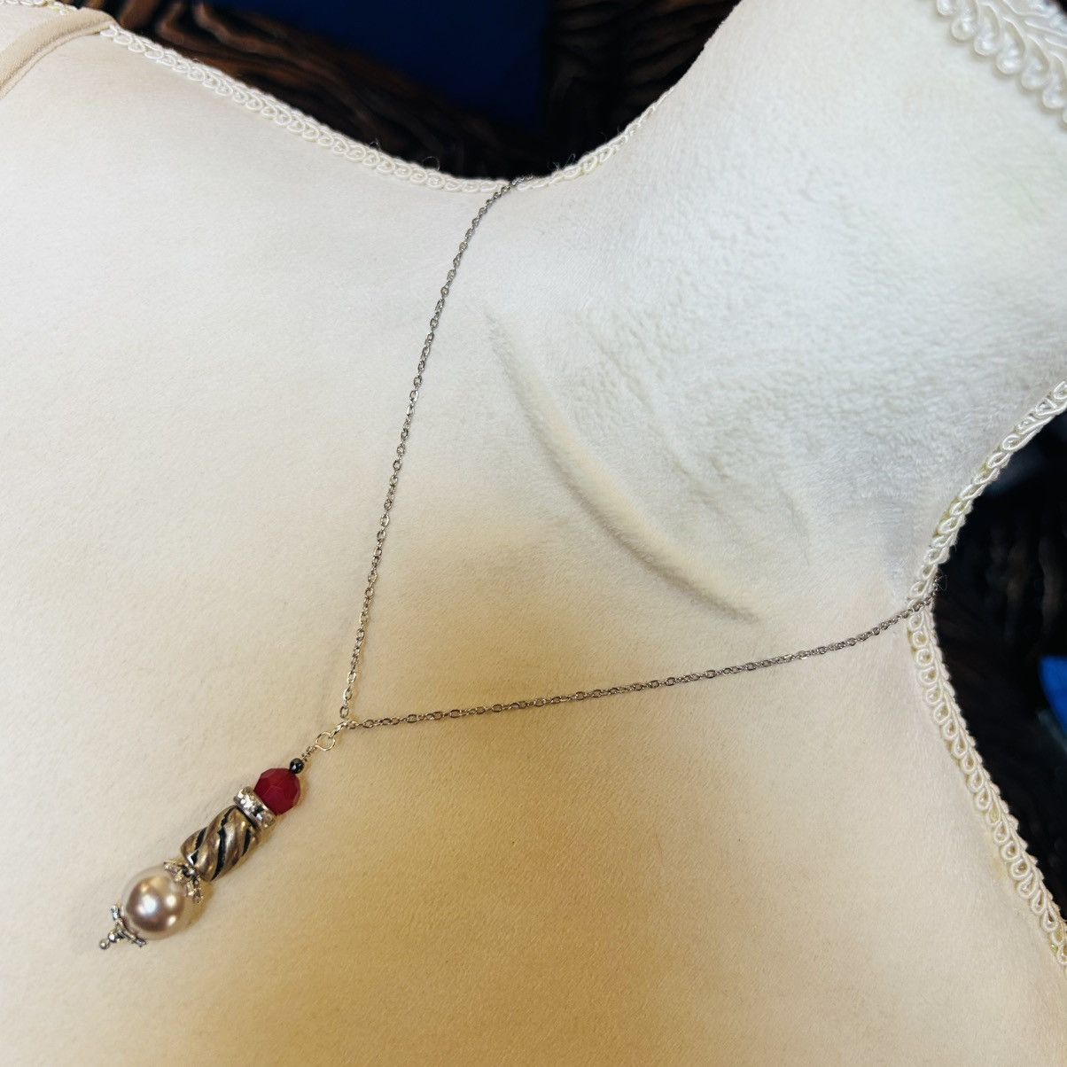 Handmade Handcrafted vintage bead drop pendant on chain necklace Size ONE SIZE - 1 Thumbnail