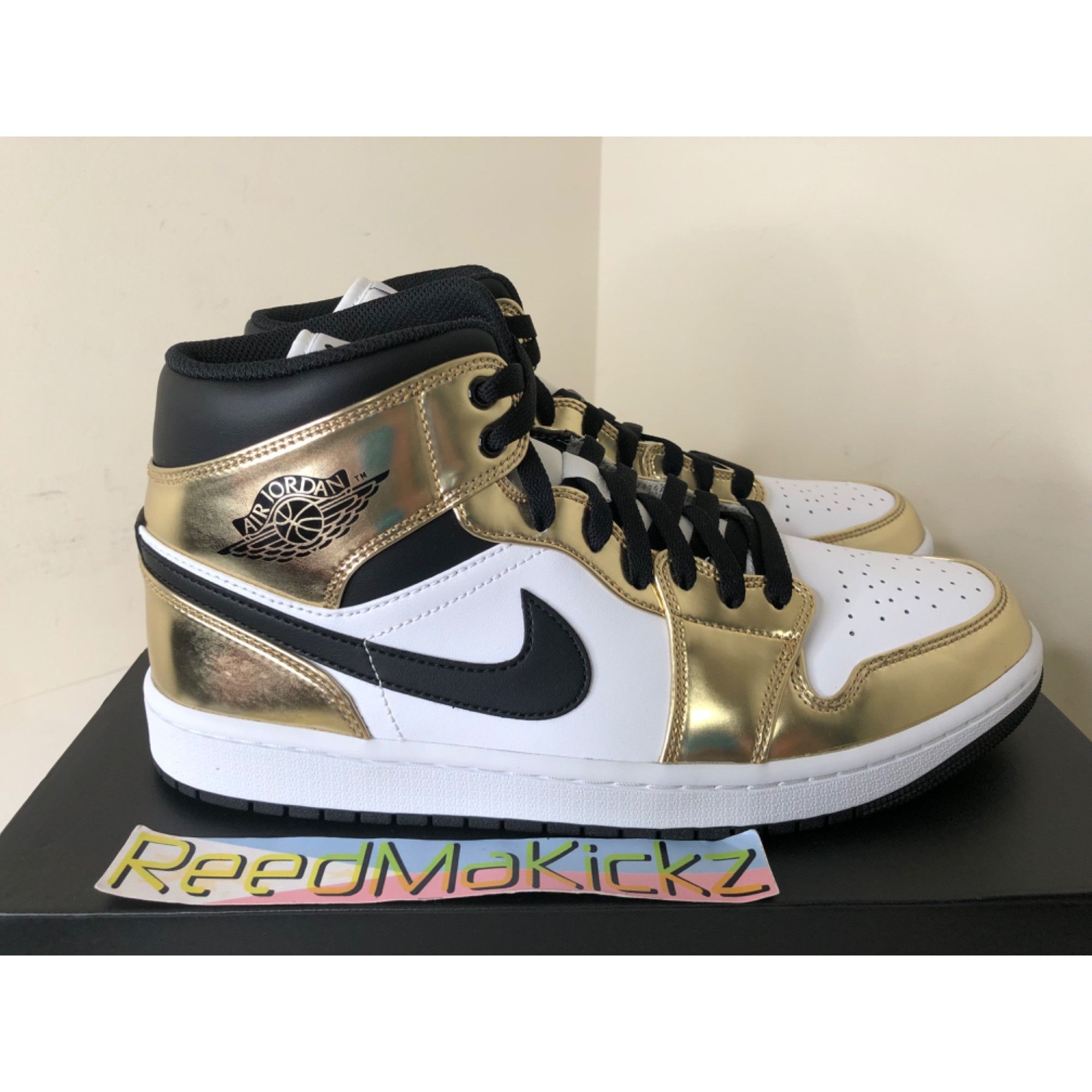 Jordan Brand Jordan 1 Mid SE White Metallic Gold mens 10.5us Size US 10.5 / EU 43-44 - 3 Thumbnail