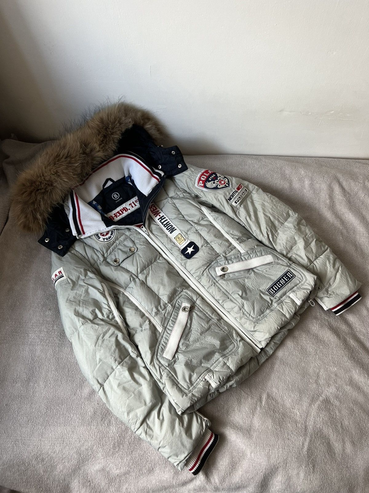 Bogner Bogner ski jacket expedition faux fur y2k style Size M / US 6-8 / IT 42-44 - 1 Thumbnail