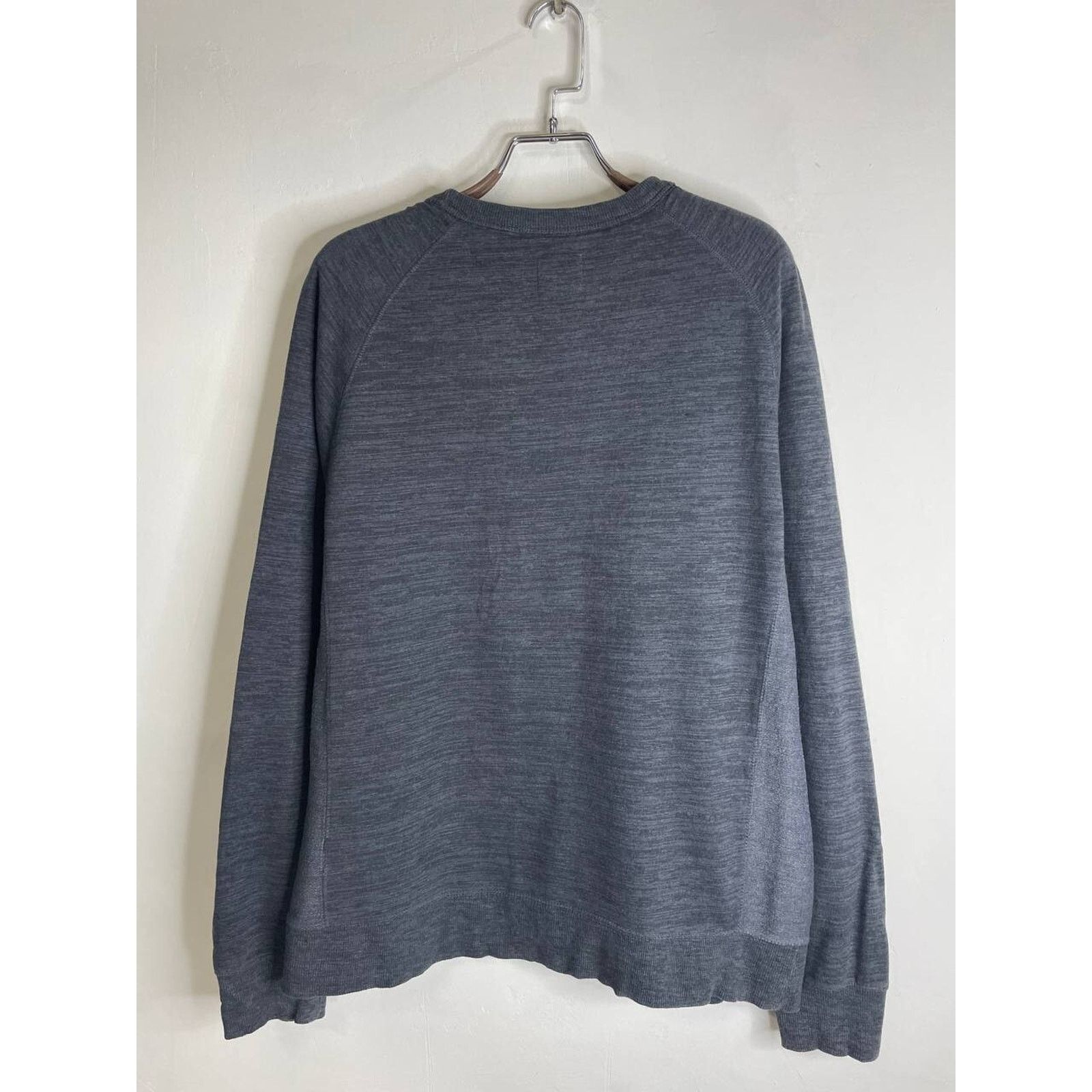 Champion × Vintage Vintage Champion Essential Sweatshirt XL Sleeve Pullover USA Size US XL / EU 56 / 4 - 4 Thumbnail