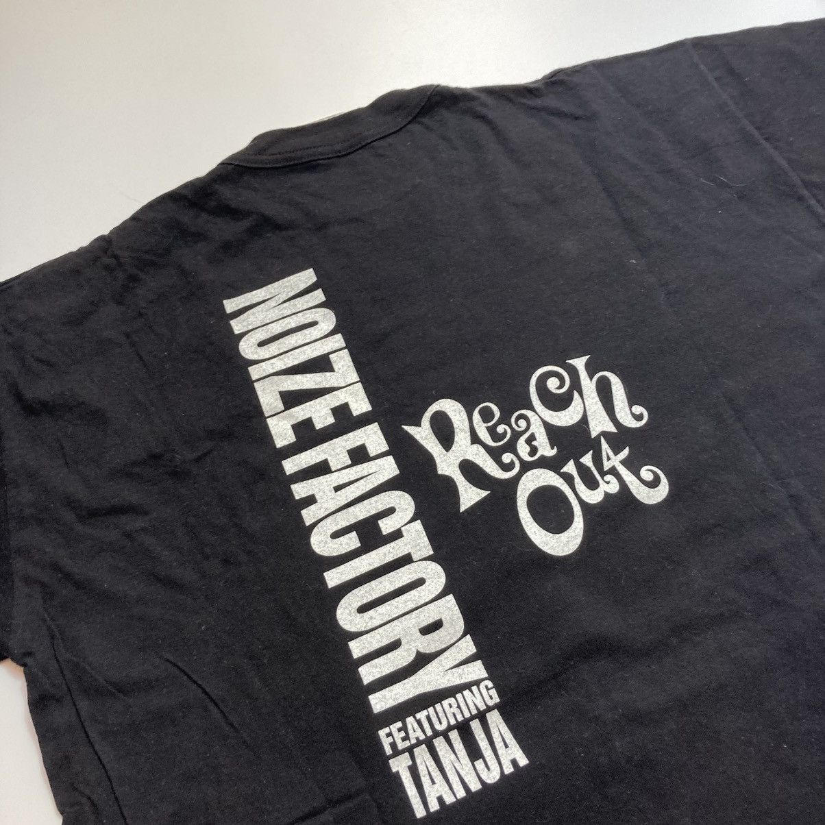 Rap Tees noizefactory x tanya reach out dance pool records euro house Size US XL / EU 56 / 4 - 7 Thumbnail