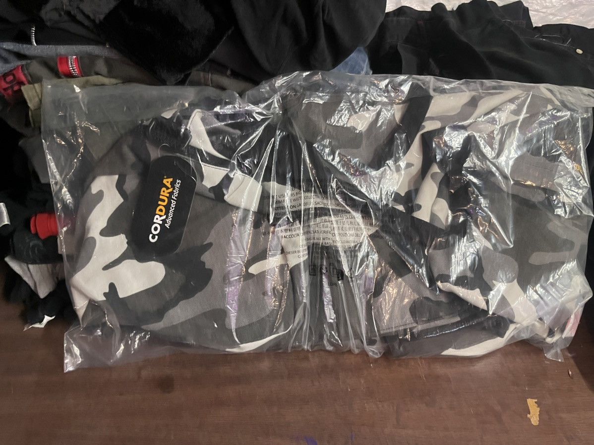 Supreme Supreme snow camo duffle bag Size ONE SIZE - 3 Thumbnail