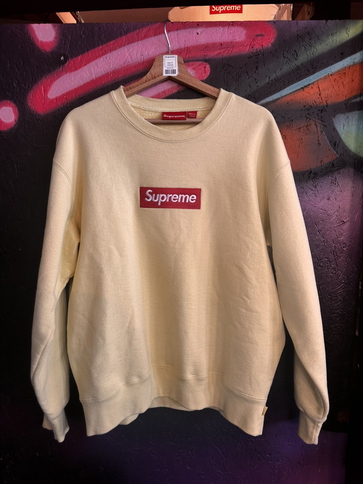 Supreme Supreme Box Logo crewneck yellow Size US M / EU 48-50 / 2 - 1 Thumbnail
