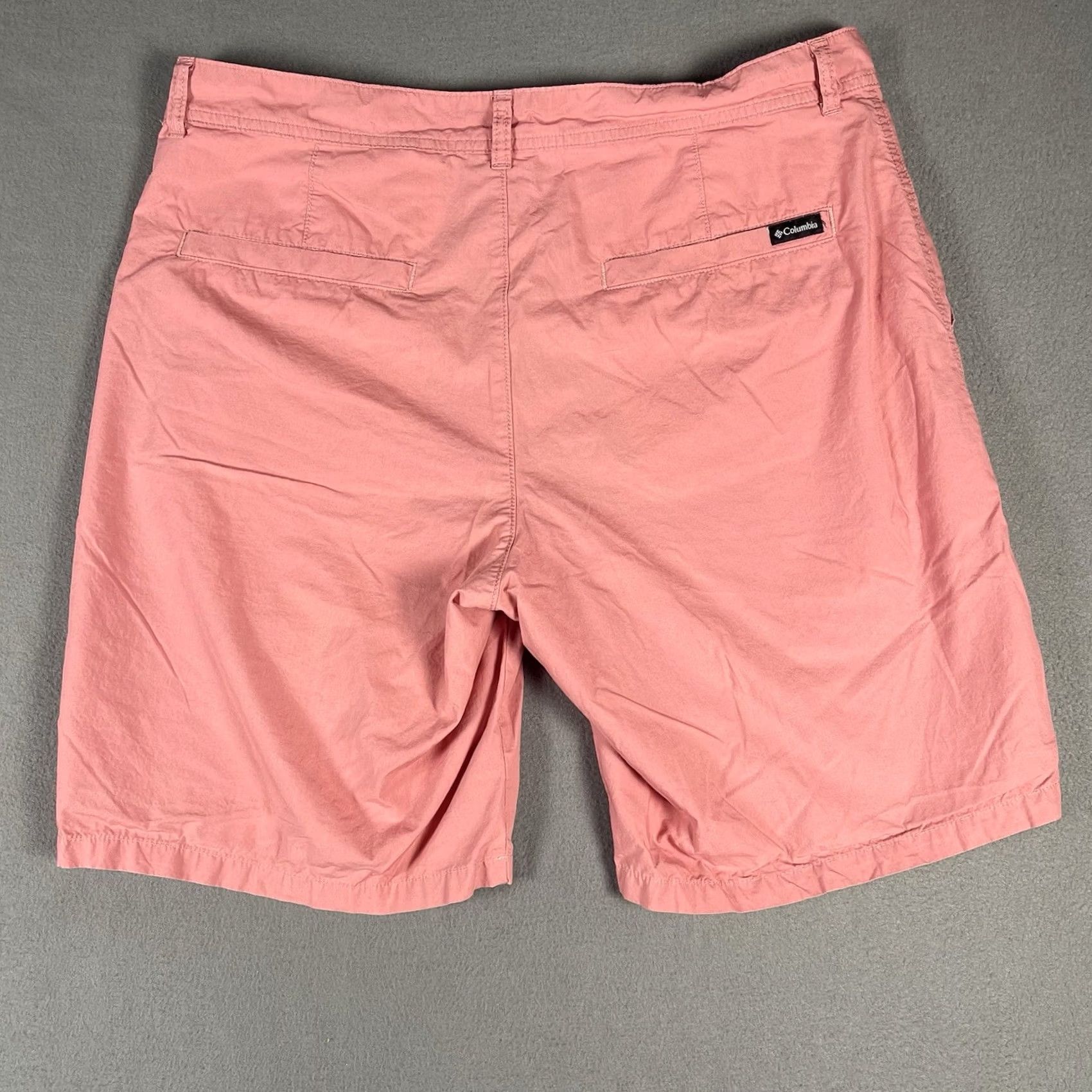 Pinko Columbia Shorts Mens 36 Pink Regular Fit 10 Inseam Outdoors Camping Hiking Size US 36 / EU 52 - 2 Thumbnail