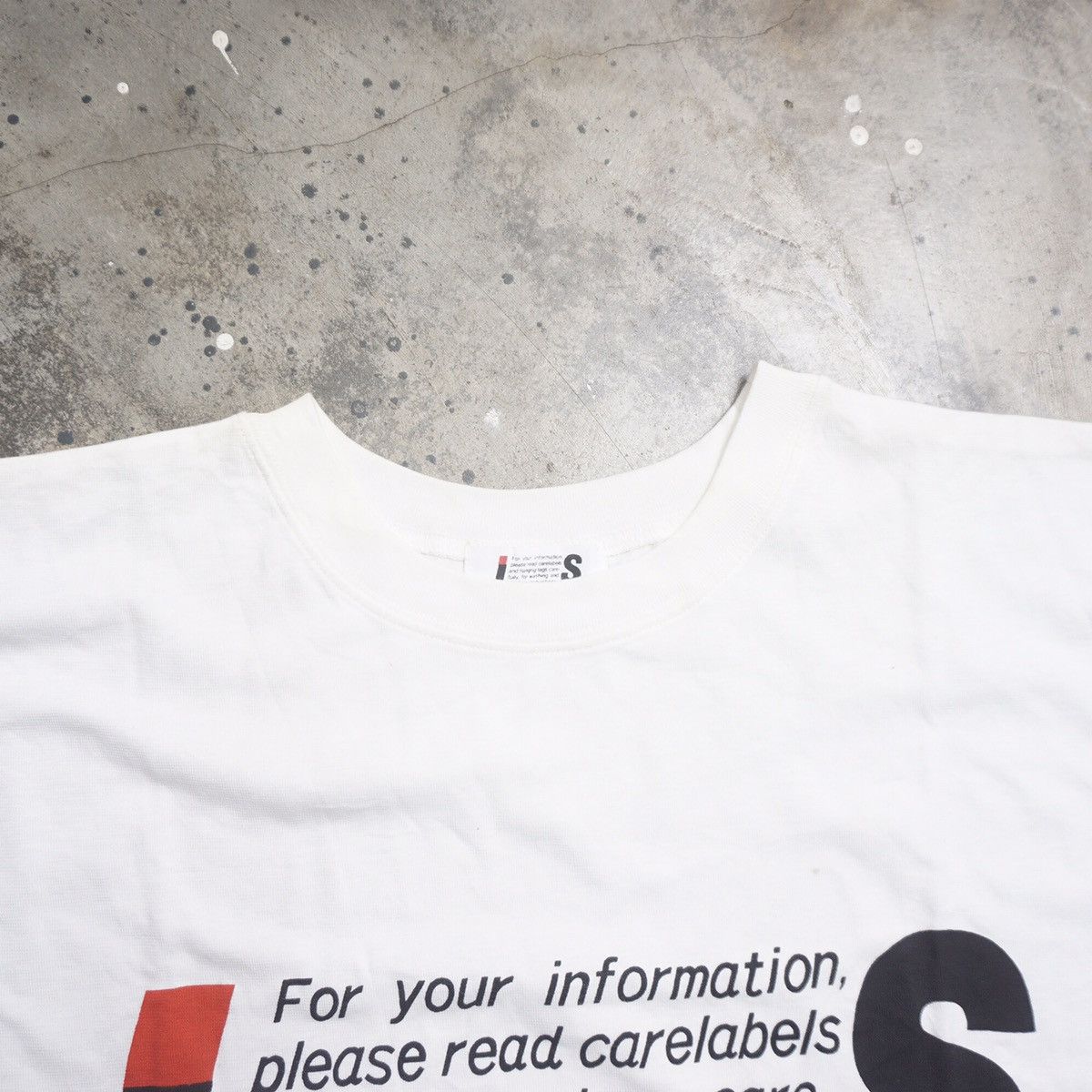 Issey Miyake Vintage 80s Issey Miyake Care Label Logo tshirt Size US M / EU 48-50 / 2 - 3 Thumbnail