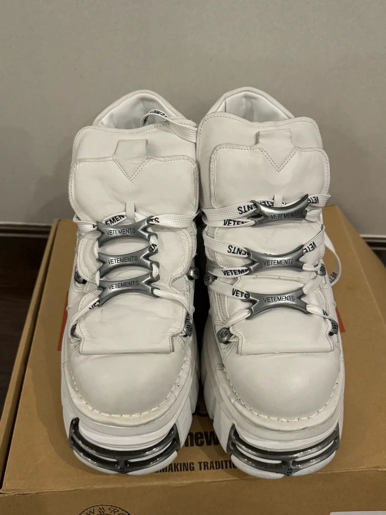 Vetements Vetements White sneakers shoes 2502-Nextarrow Size US 10 / EU 43 - 2 Thumbnail