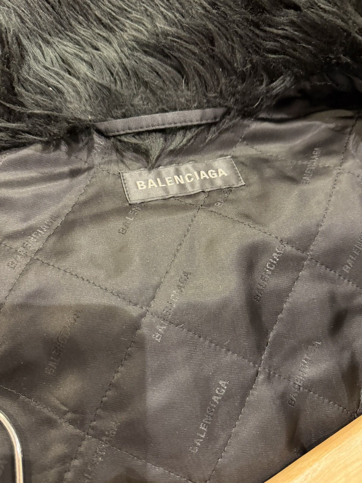 Balenciaga Balenciaga Faux Fur Jacket - Black Size US L / EU 52-54 / 3 - 3 Thumbnail