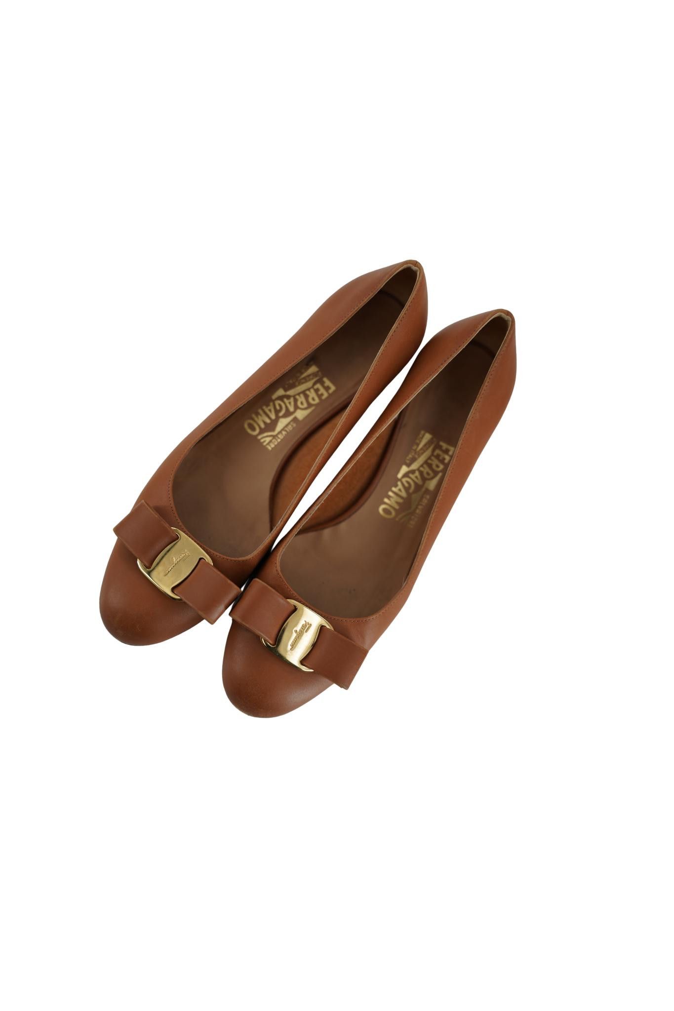 Salvatore Ferragamo Ferragamo Bow Pumps Size 6 Size US 6 / IT 36 - 2 Thumbnail