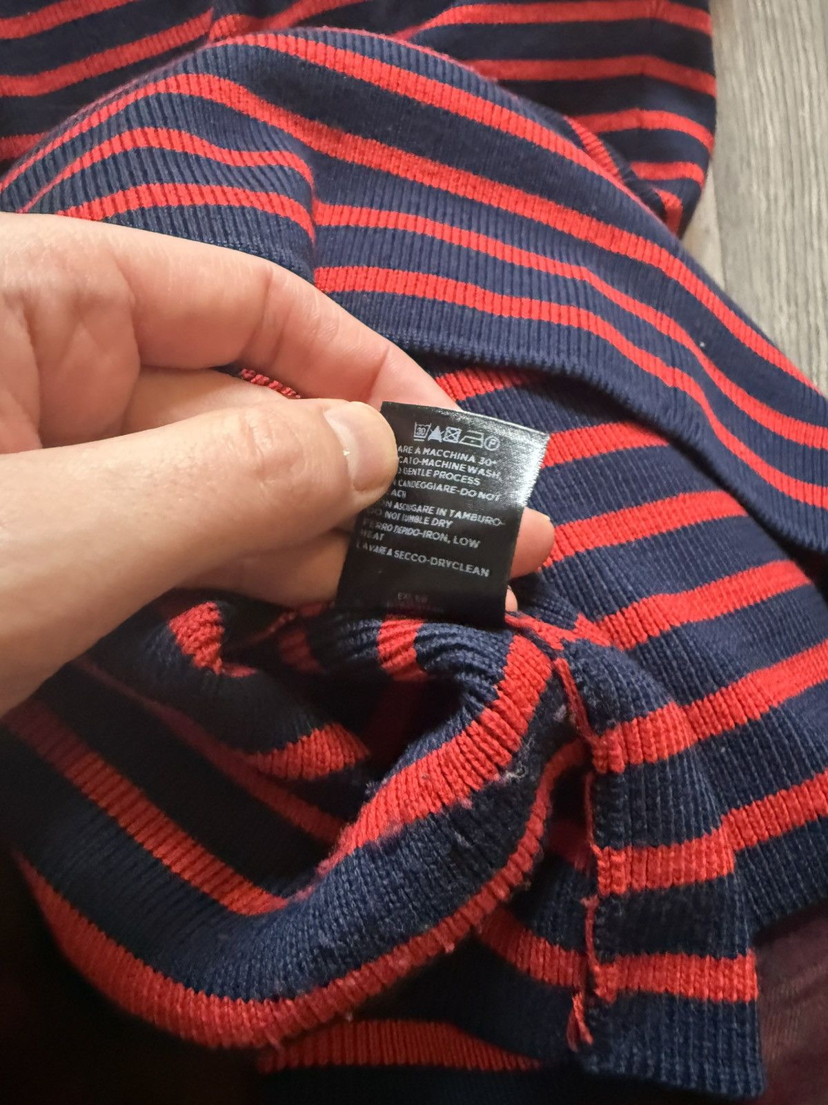 Gucci Gucci Navy Wool Sweater with Red Breton Stripes Size US XL / EU 56 / 4 - 5 Thumbnail