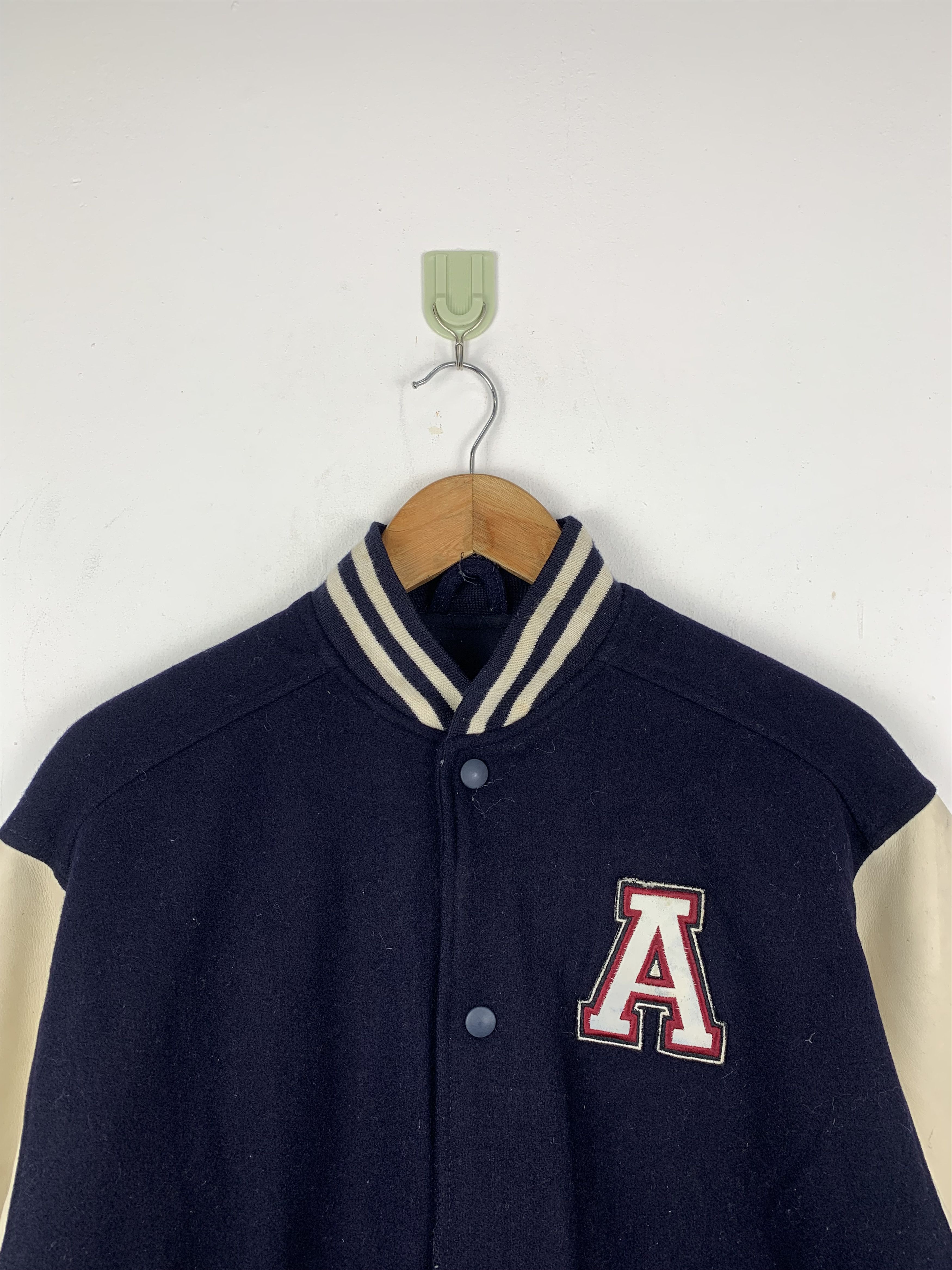 Arizona Jean Co. Vintage Arizona Sleeve Leather Varsity Jacket V0511 Size US L / EU 52-54 / 3 - 2 Thumbnail