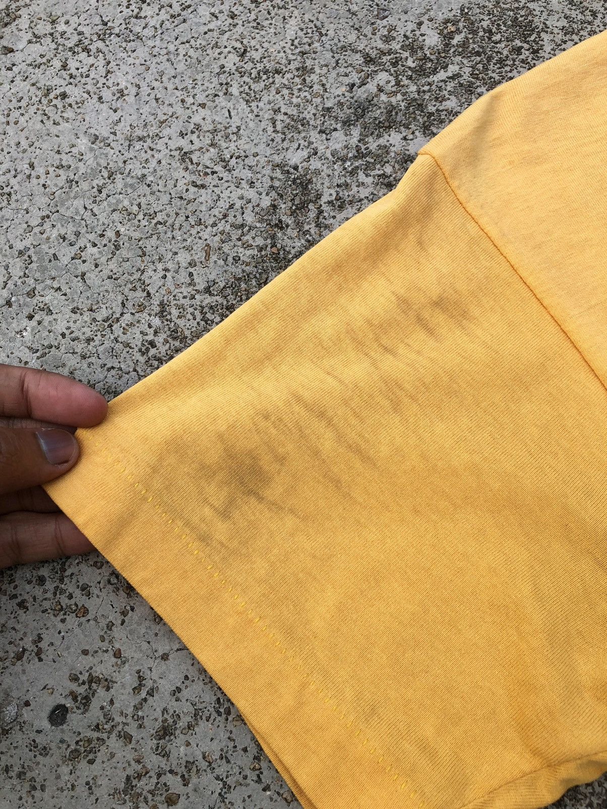 Fruit Of The Loom × Vintage VINTAGE US MARINES HQMC TEE Size US M / EU 48-50 / 2 - 4 Thumbnail