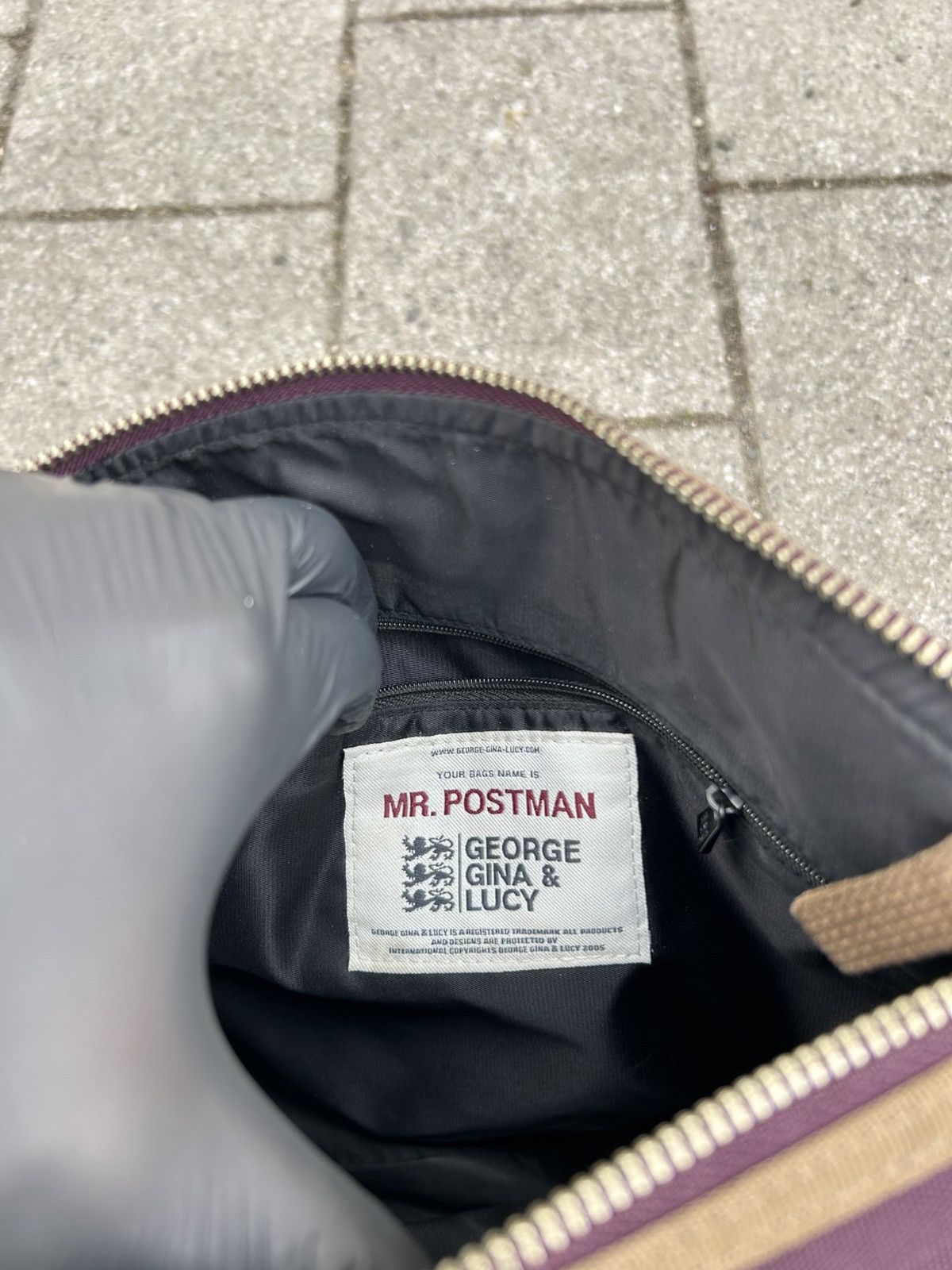 George Gina & Lucy George Gina Lucy purple Mr. Postman crossbody Bag GGL Size ONE SIZE - 10 Thumbnail