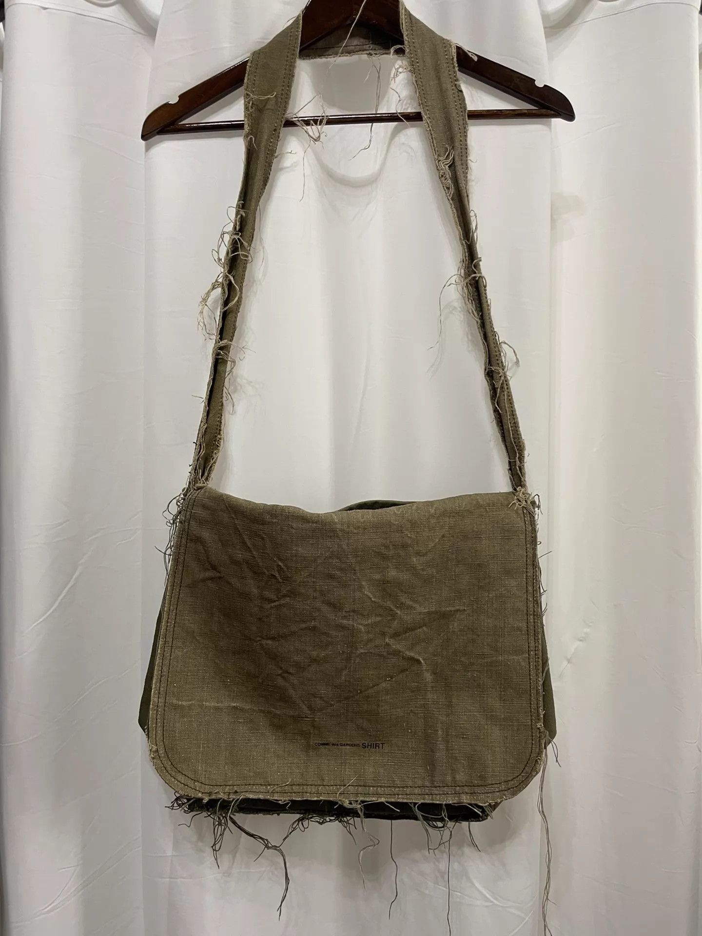 Comme des Garcons Beige Frayed Edge Crossbody Bag Size ONE SIZE - 1 Thumbnail