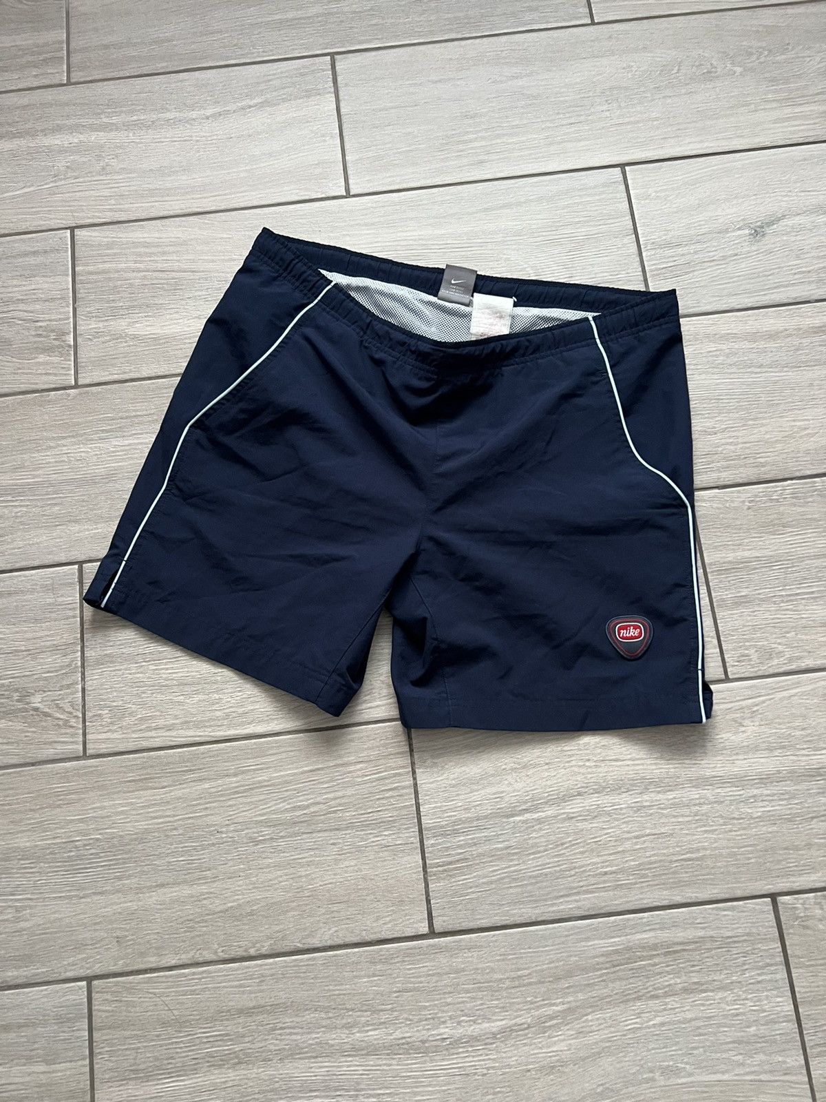 Nike Nike Vintage Shorts Y2K Drill 90ʼs M Size Size US 32 / EU 48 - 1 Thumbnail
